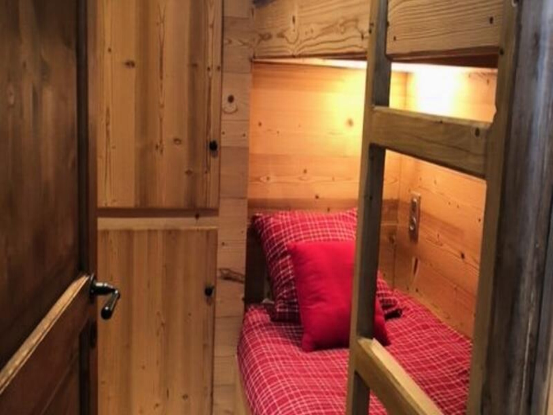 Appartement 34m² in Vars, ski-in/ski-out met uitzicht op de pistes - foto 9