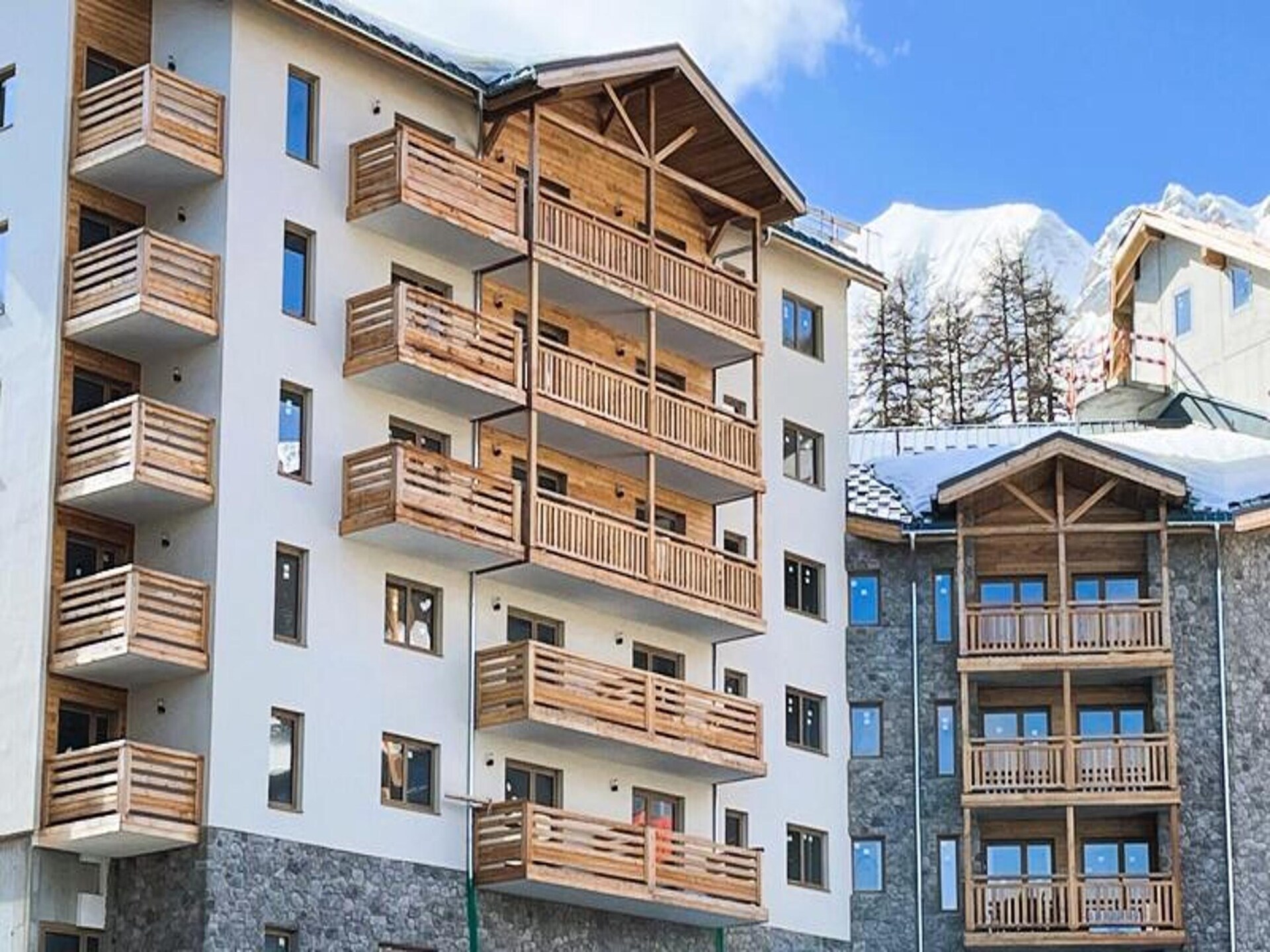 Knus appartement in Vars met balkon, vlakbij de piste - foto 4