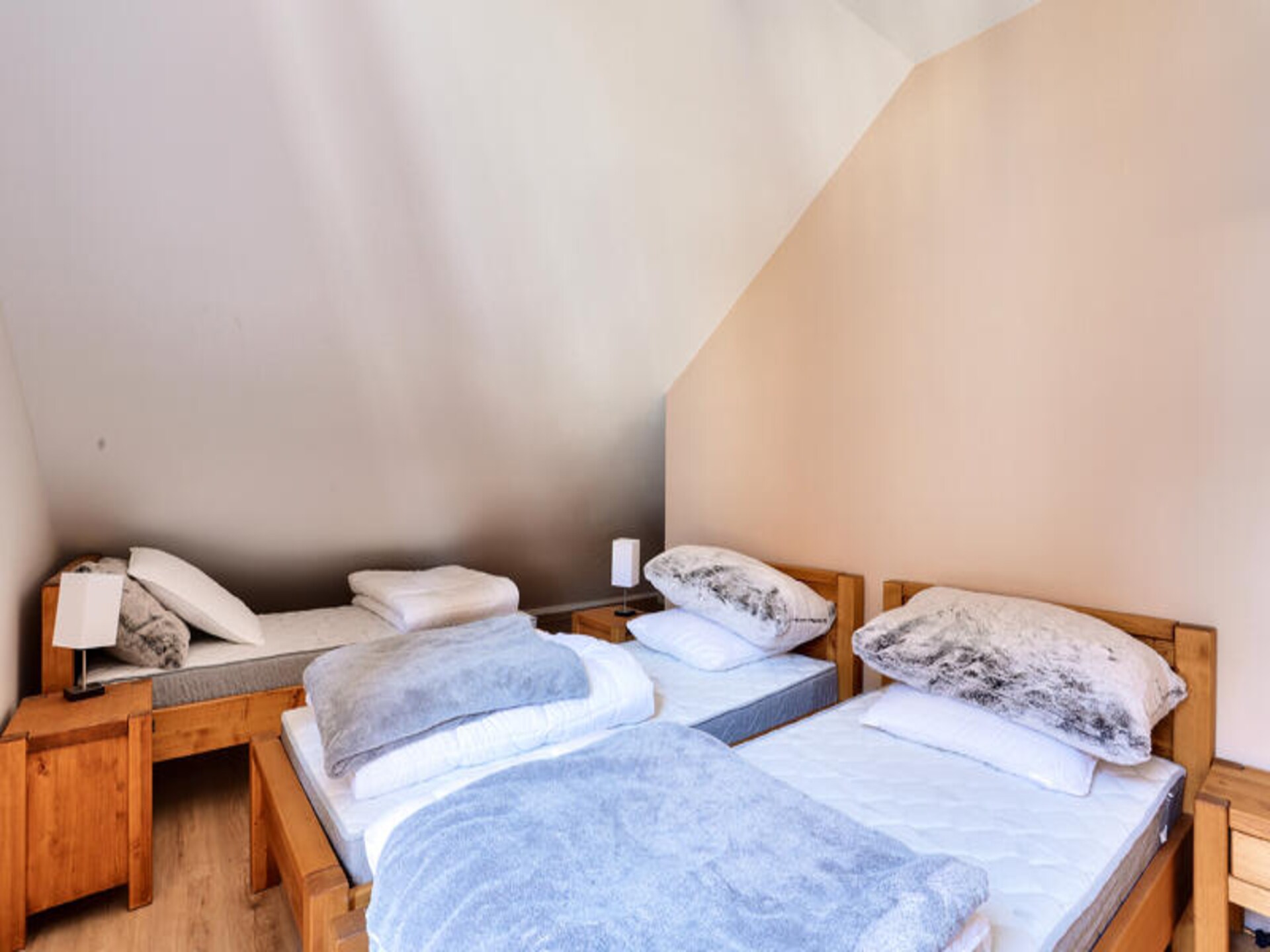 Résidence Le Chalet des Rennes – 7-persoons appartement direct aan de piste - foto 15