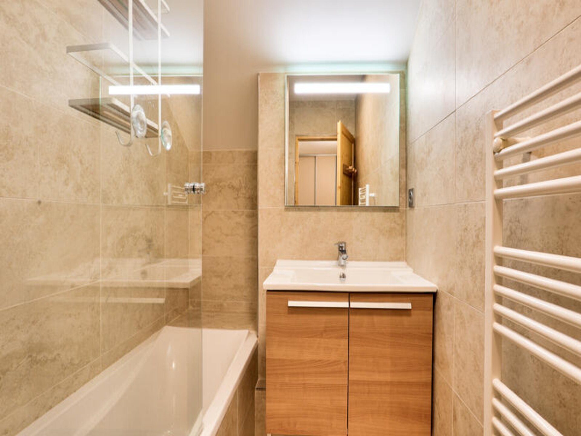 Résidence Le Chalet des Rennes – 7-persoons appartement direct aan de piste - foto 17
