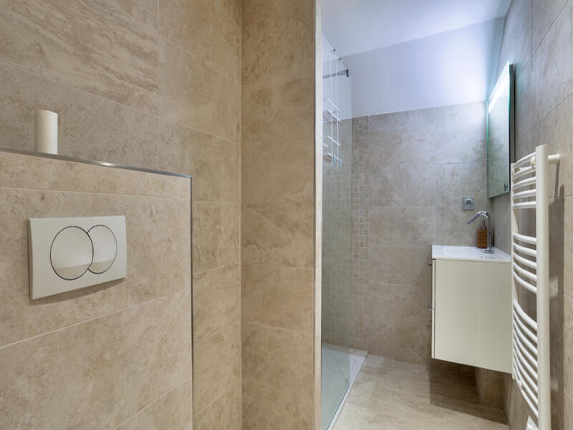 Résidence Le Chalet des Rennes – 7-persoons appartement direct aan de piste - foto 18