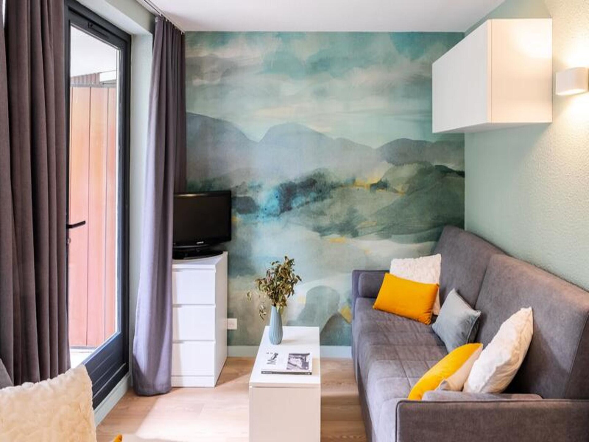Licht appartement voor 6 in Vars, met balkon en uitzicht, vlakbij de piste - foto 13