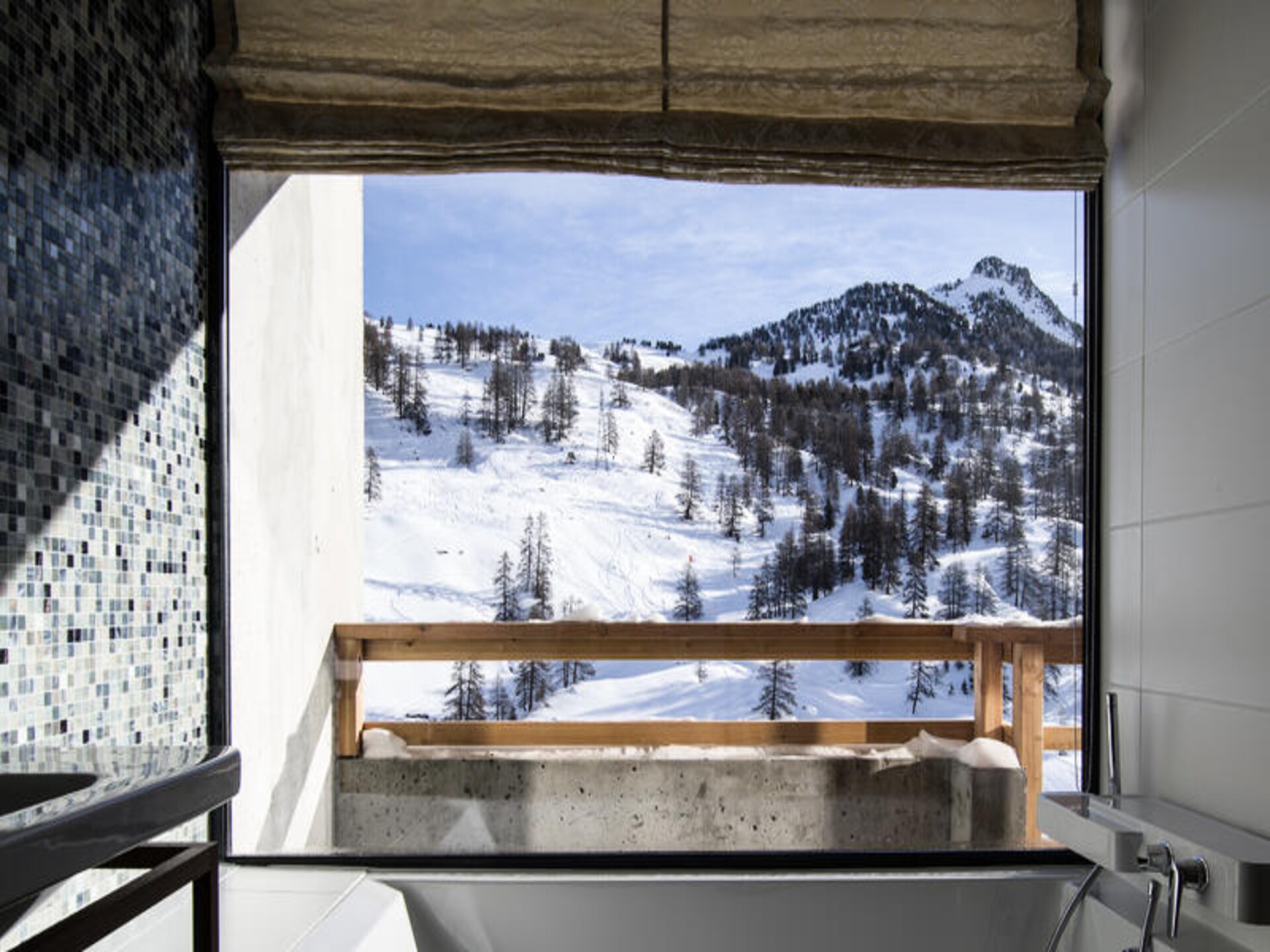 Chalet Nevalhaia in Vars: 240m² luxe met privéspa, sauna en 5 slaapkamers - foto 18