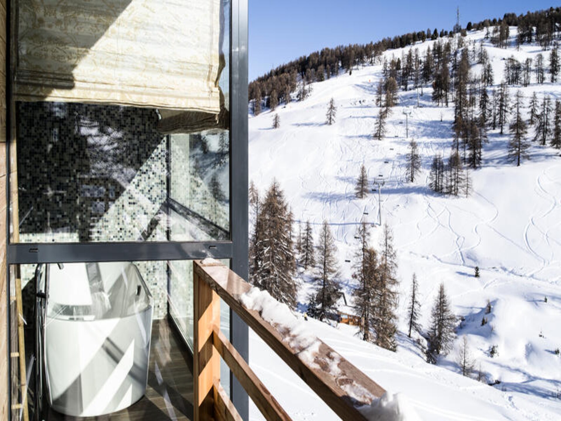 Chalet Nevalhaia in Vars: 240m² luxe met privéspa, sauna en 5 slaapkamers - foto 21