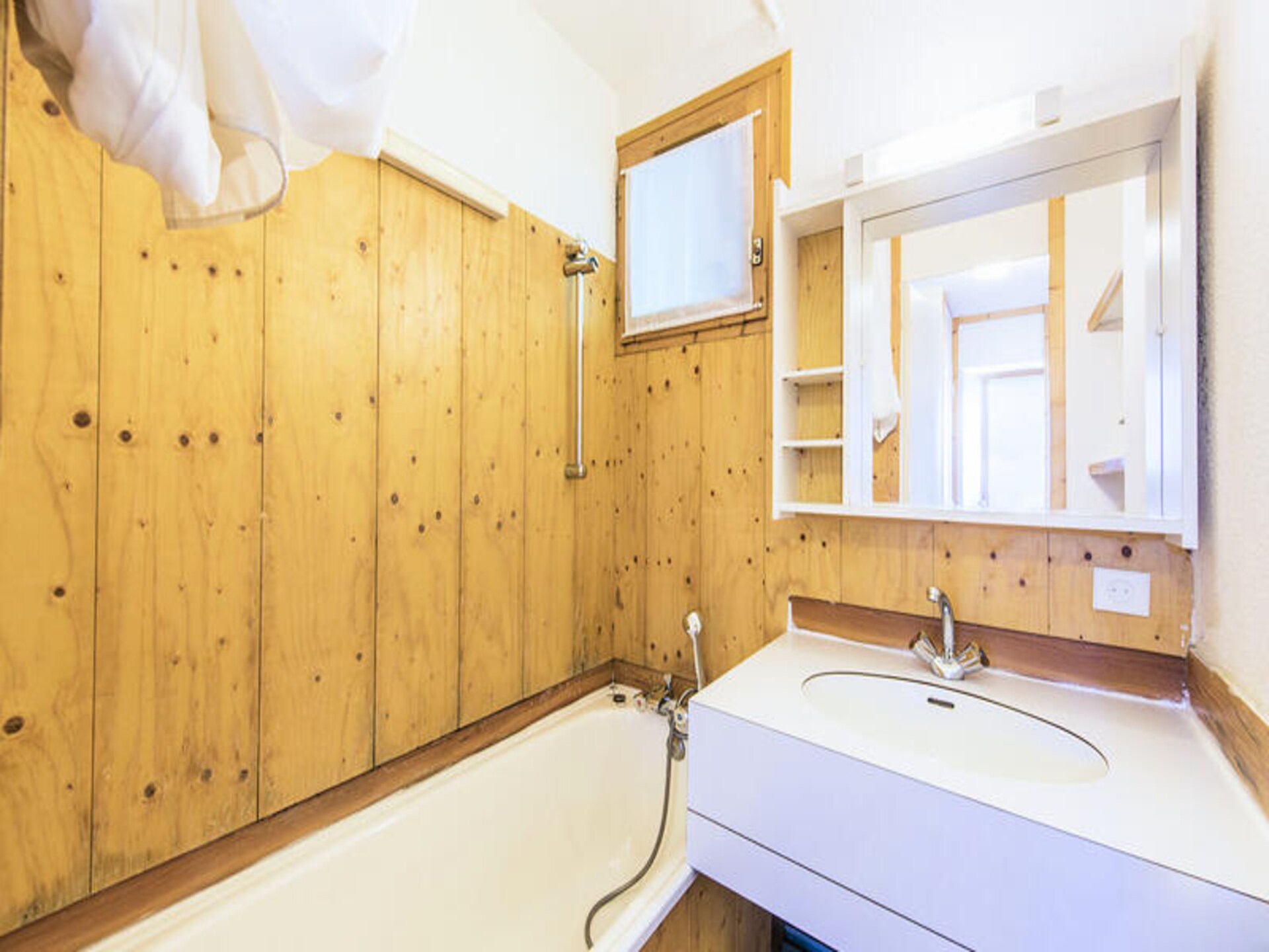 Sfeervol appartement in Valmorel met ski-in/ski-out op 3 minuten lopen - foto 17