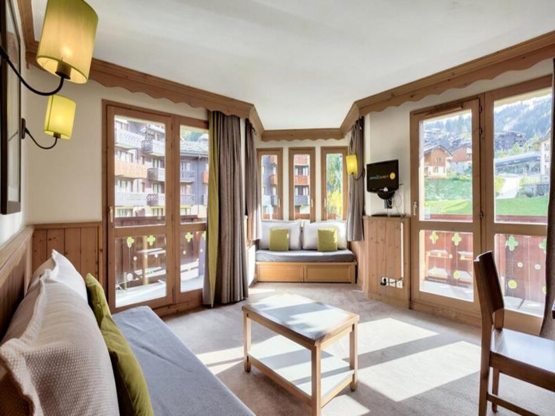Authentiek appartement op 3 minuten van de piste met zuidbalkon - foto 25