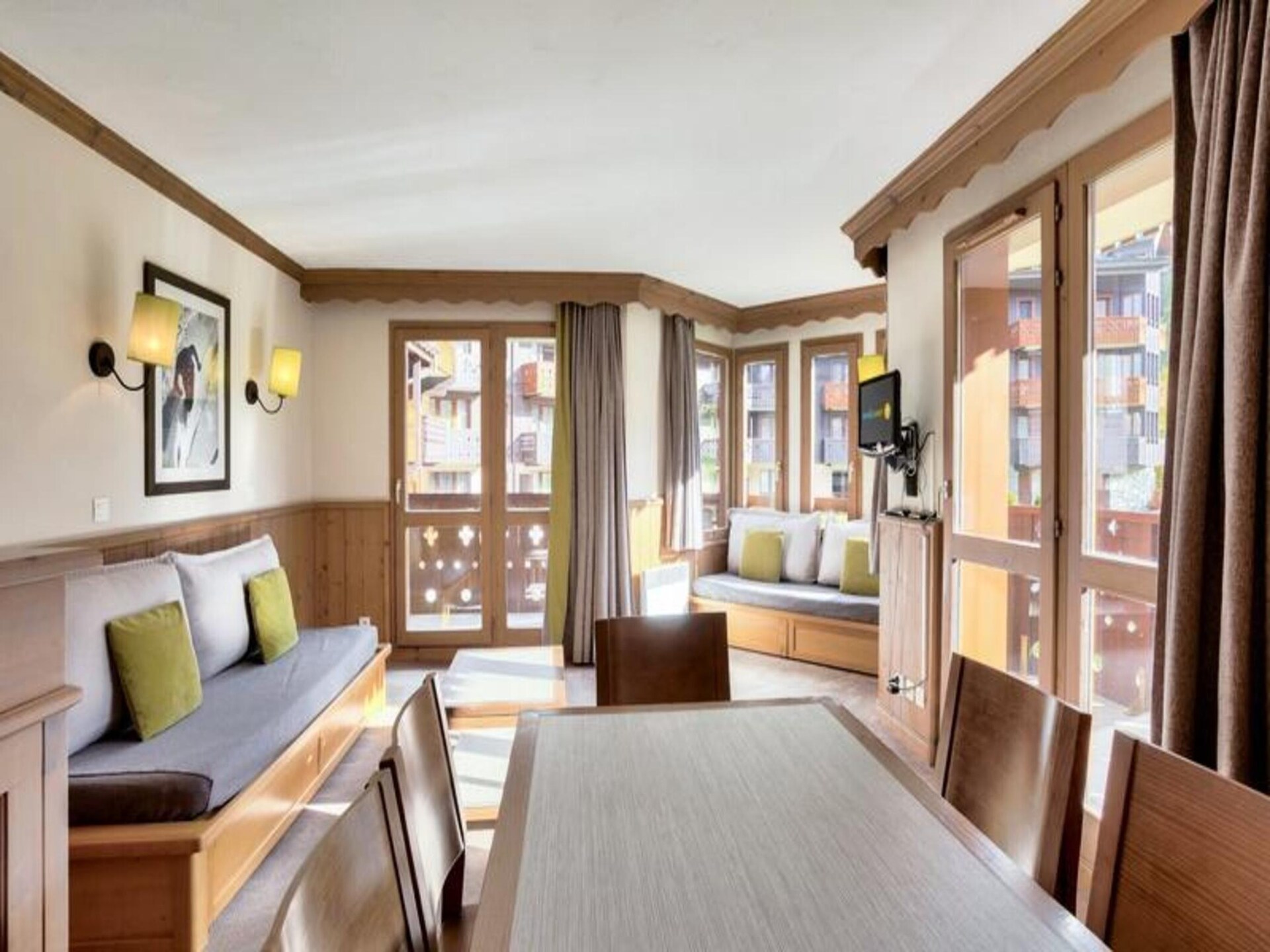Authentiek appartement op 3 minuten van de piste met zuidbalkon - foto 18