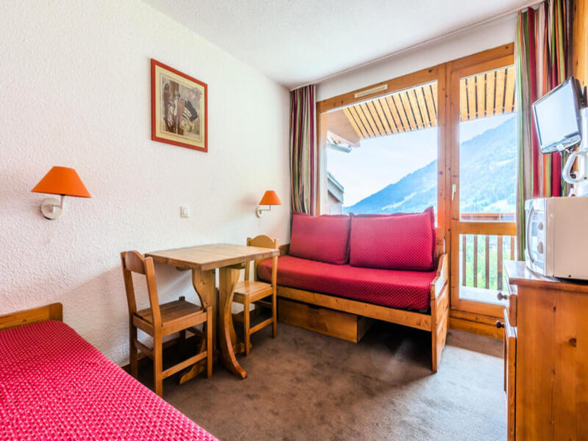 Authentiek Savoyaards appartement met balkon en dalzicht nabij de piste - foto 8