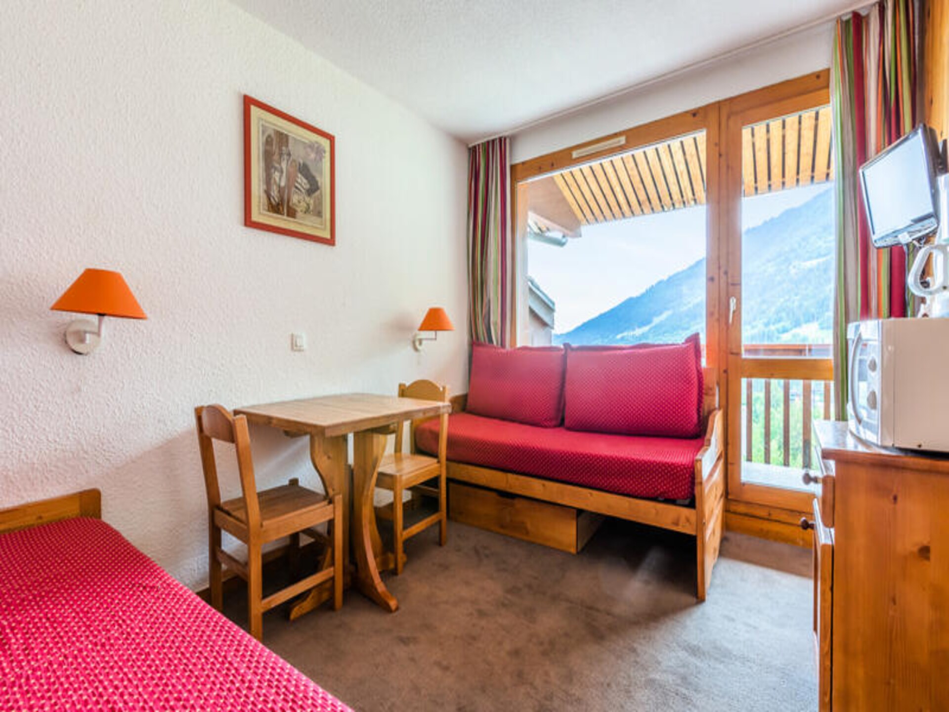 Authentiek Savoyaards appartement met balkon en dalzicht nabij de piste - foto 9