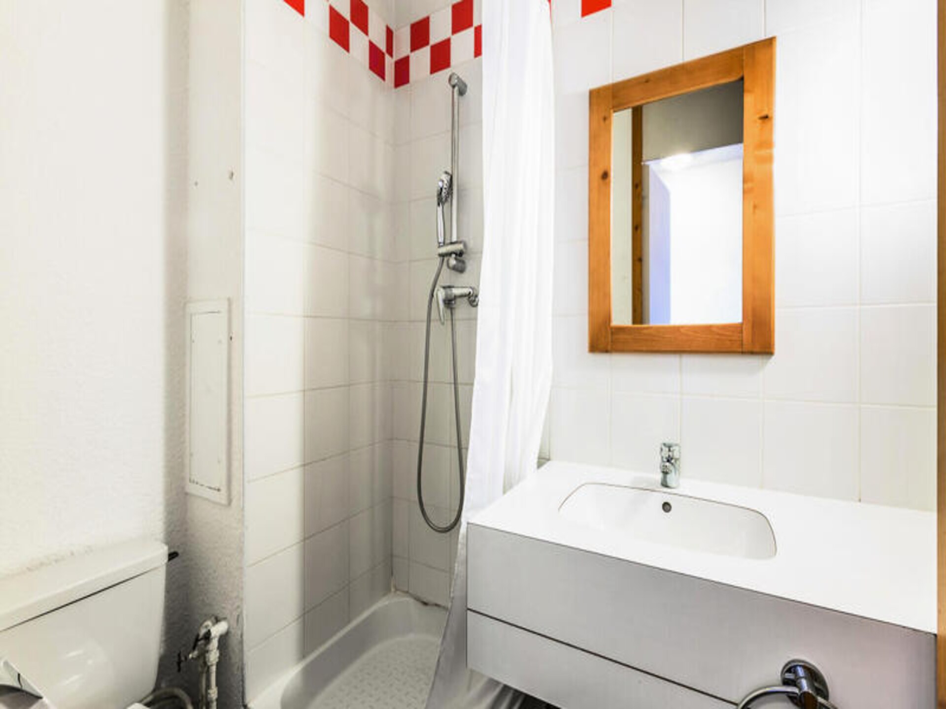 Authentiek Savoyaards appartement met balkon en dalzicht nabij de piste - foto 15