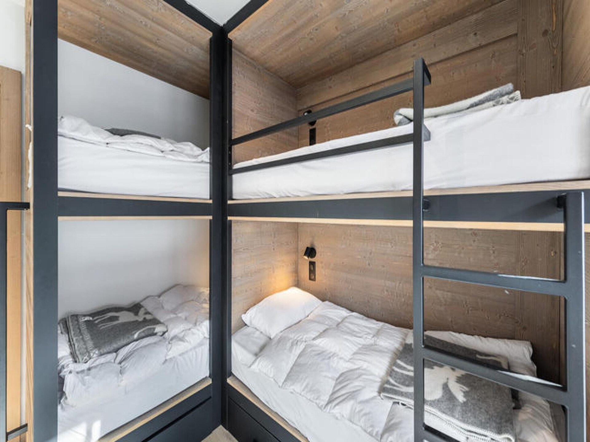 Ruim triplex appartement voor 10 personen met sauna, vlakbij de pistes van Megève - foto 25