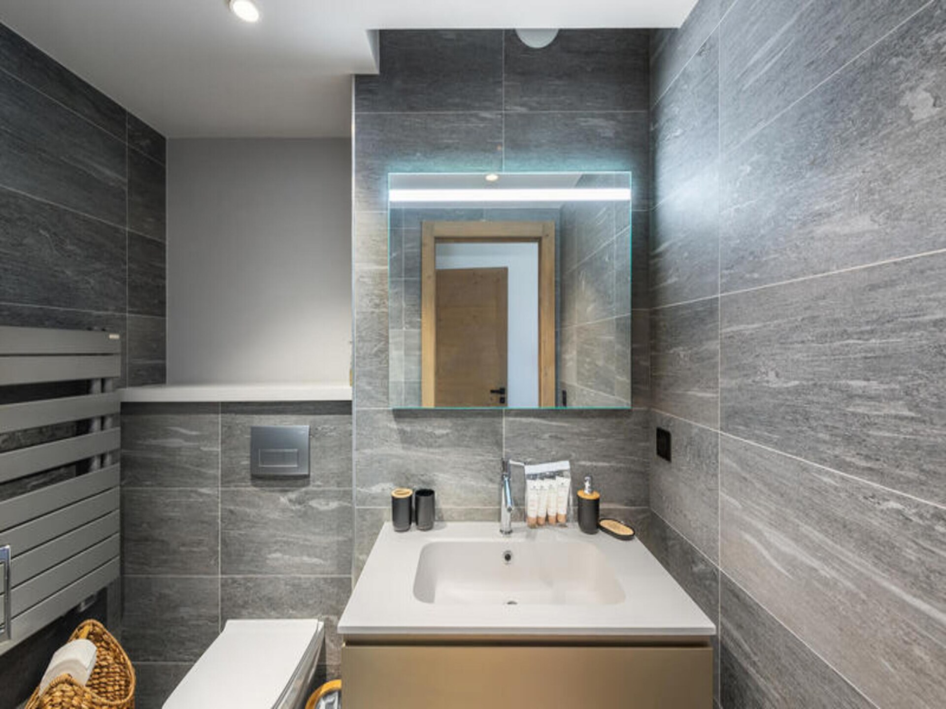 Luxe appartement Résidence Stallion C in Megève met wellness en ski-inn - foto 19