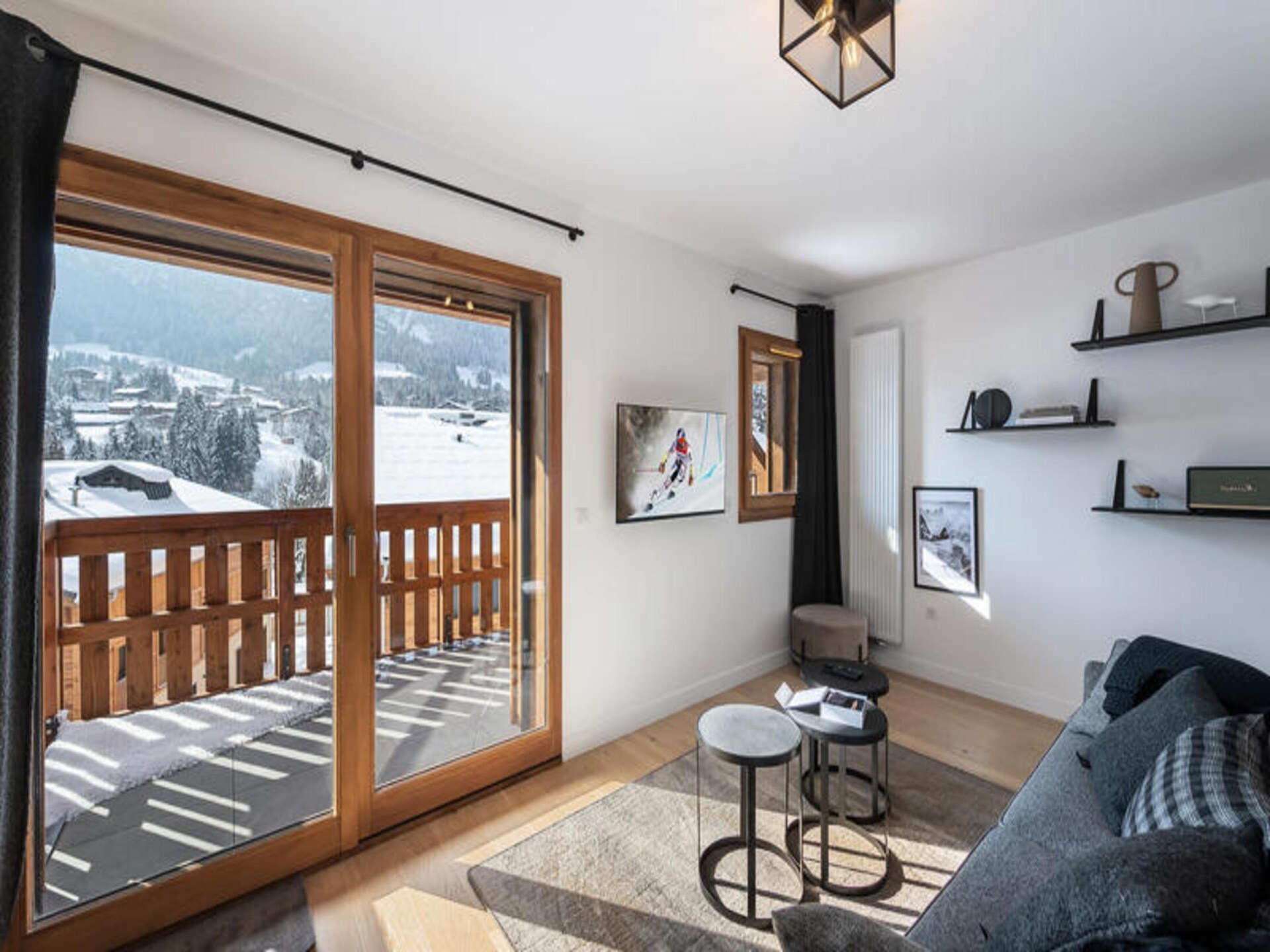 Licht appartement op zonnige heuvel met uitzicht op Rochebrune - foto 1