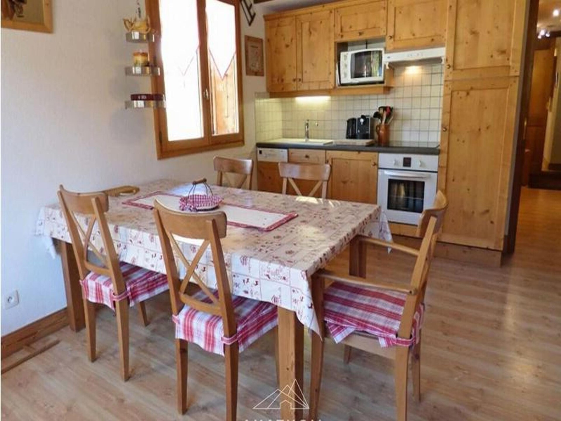 Ruim 5-persoons appartement met balkon op zuiden in Le Grand Bornand - foto 27