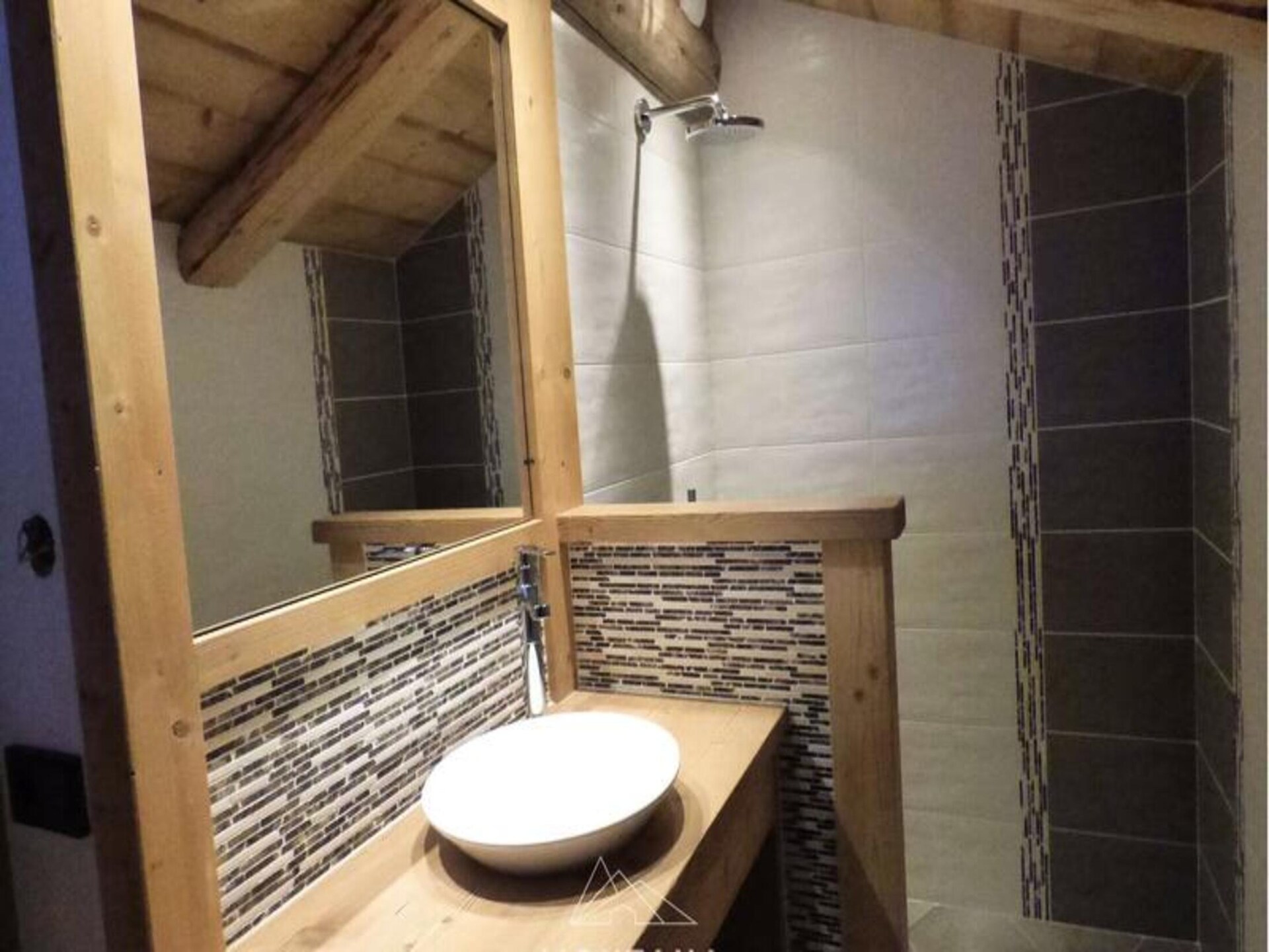 Authentiek 6-kamerappartement voor 14 personen aan de piste in Le Grand Bornand - foto 22