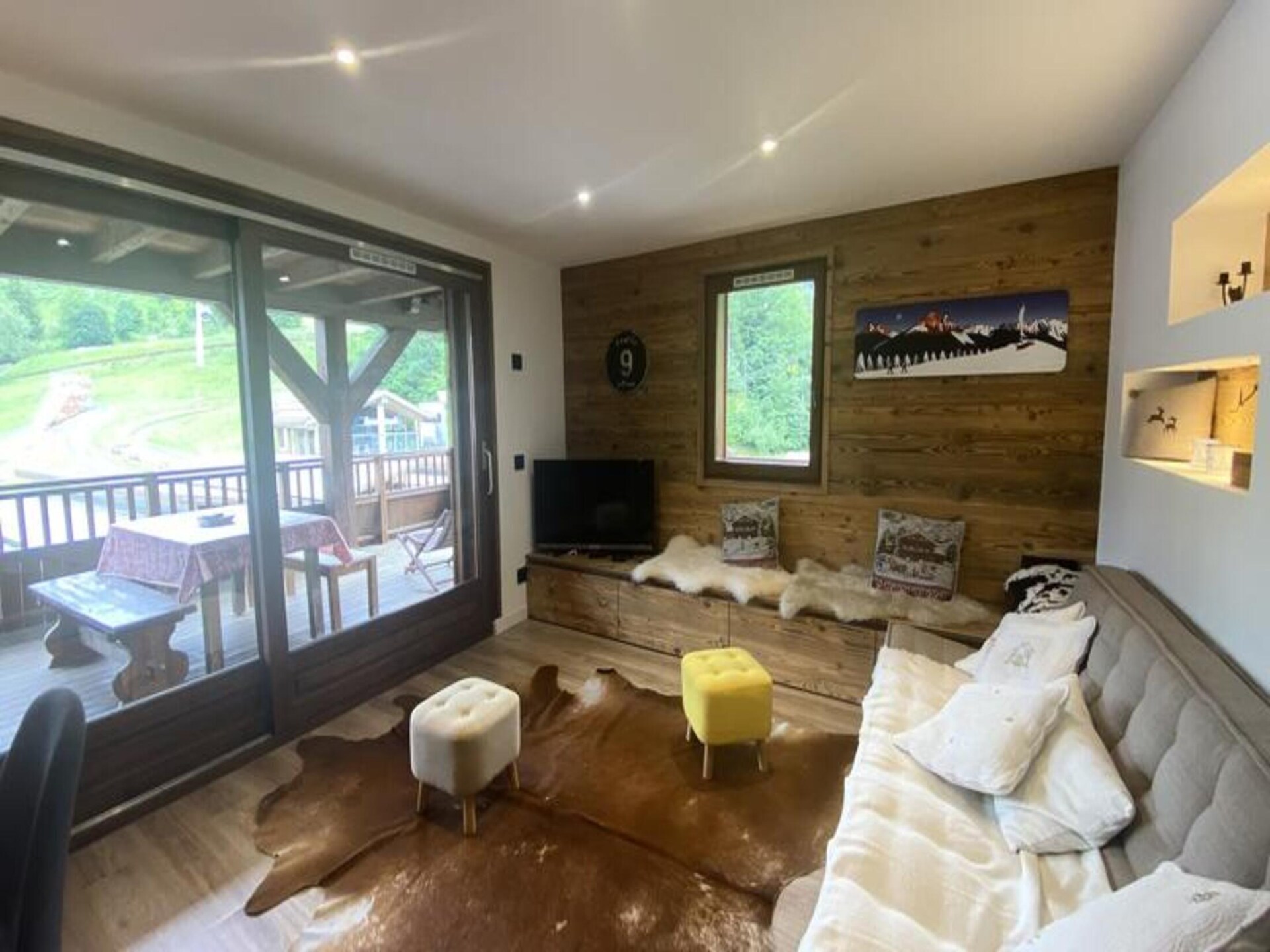 Ruim appartement 7p met groot zonneterras direct aan de piste in La Clusaz - foto 3
