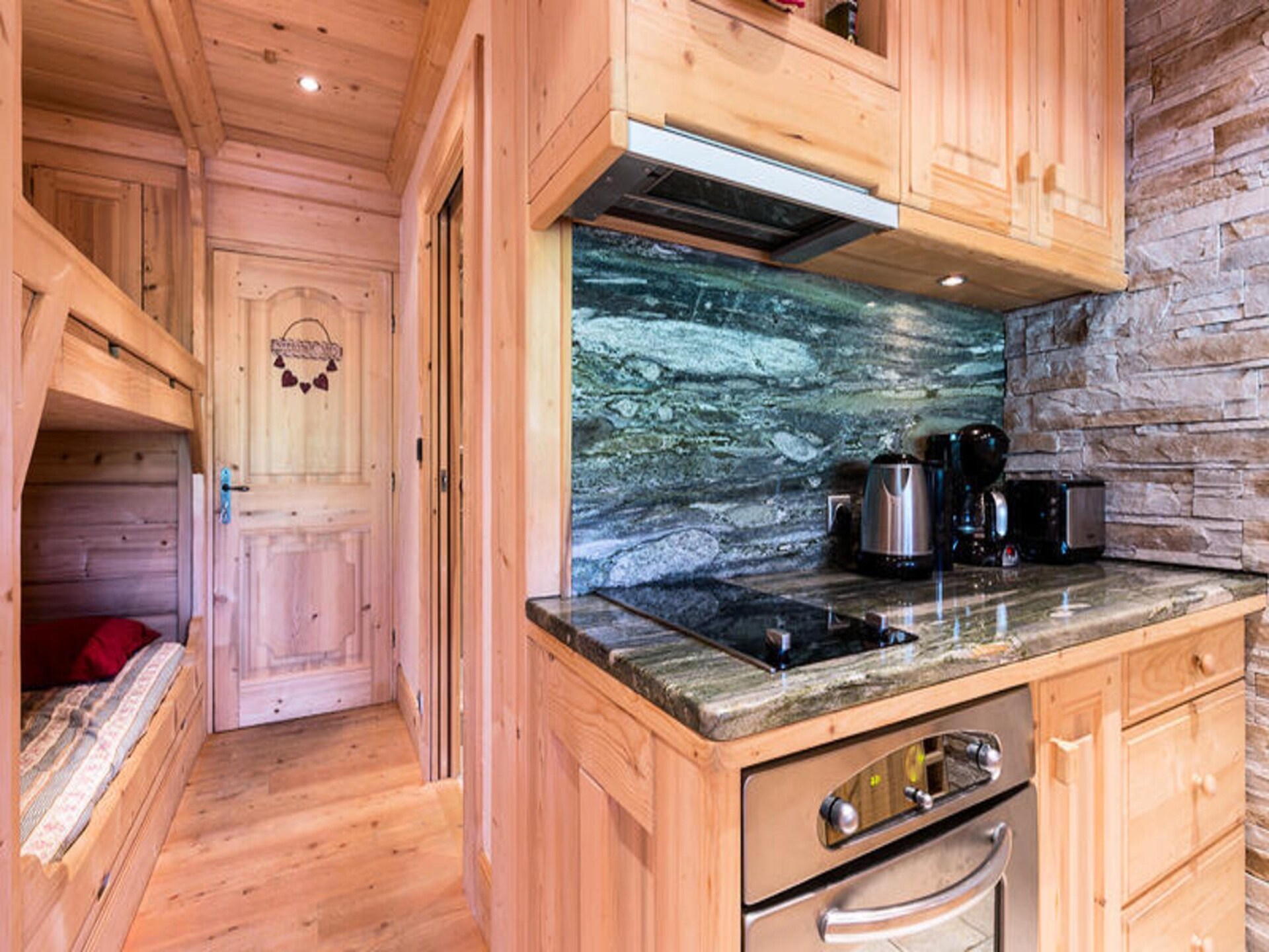 Knusse studio voor 4 aan de voet van de Aravis met uitzicht - foto 15