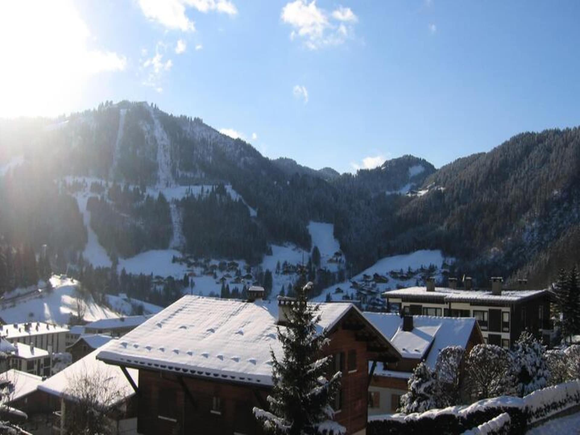 Knusse studio voor 4 aan de voet van de Aravis met zuidbalkon - foto 10