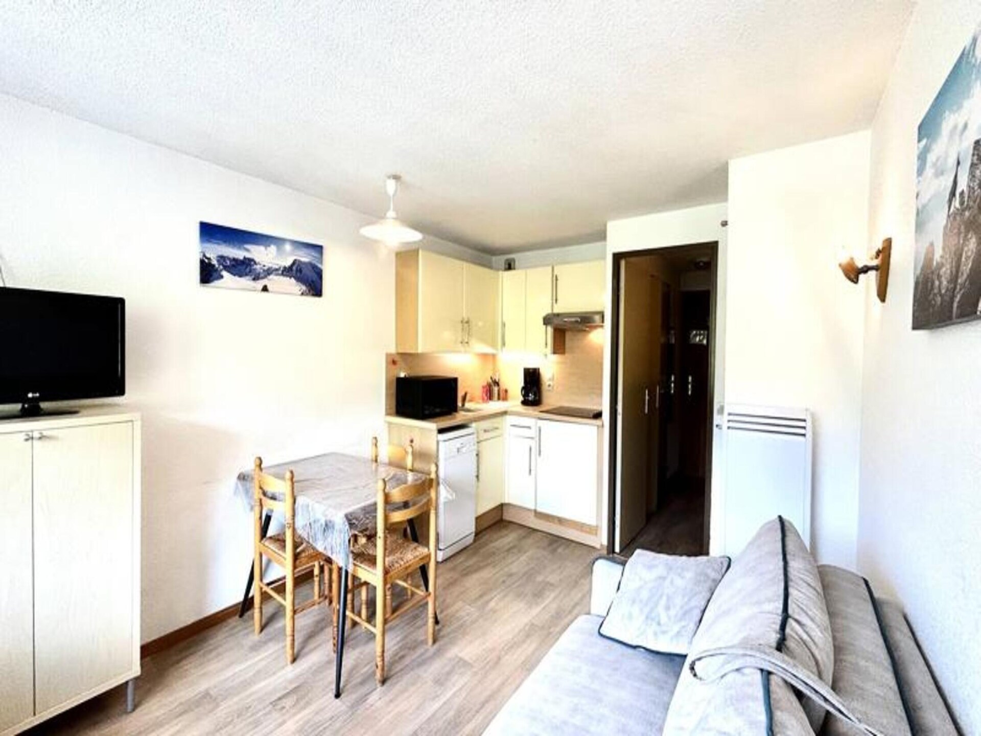 Knusse studio voor 4 aan de voet van de Aravis met zuidbalkon - foto 15
