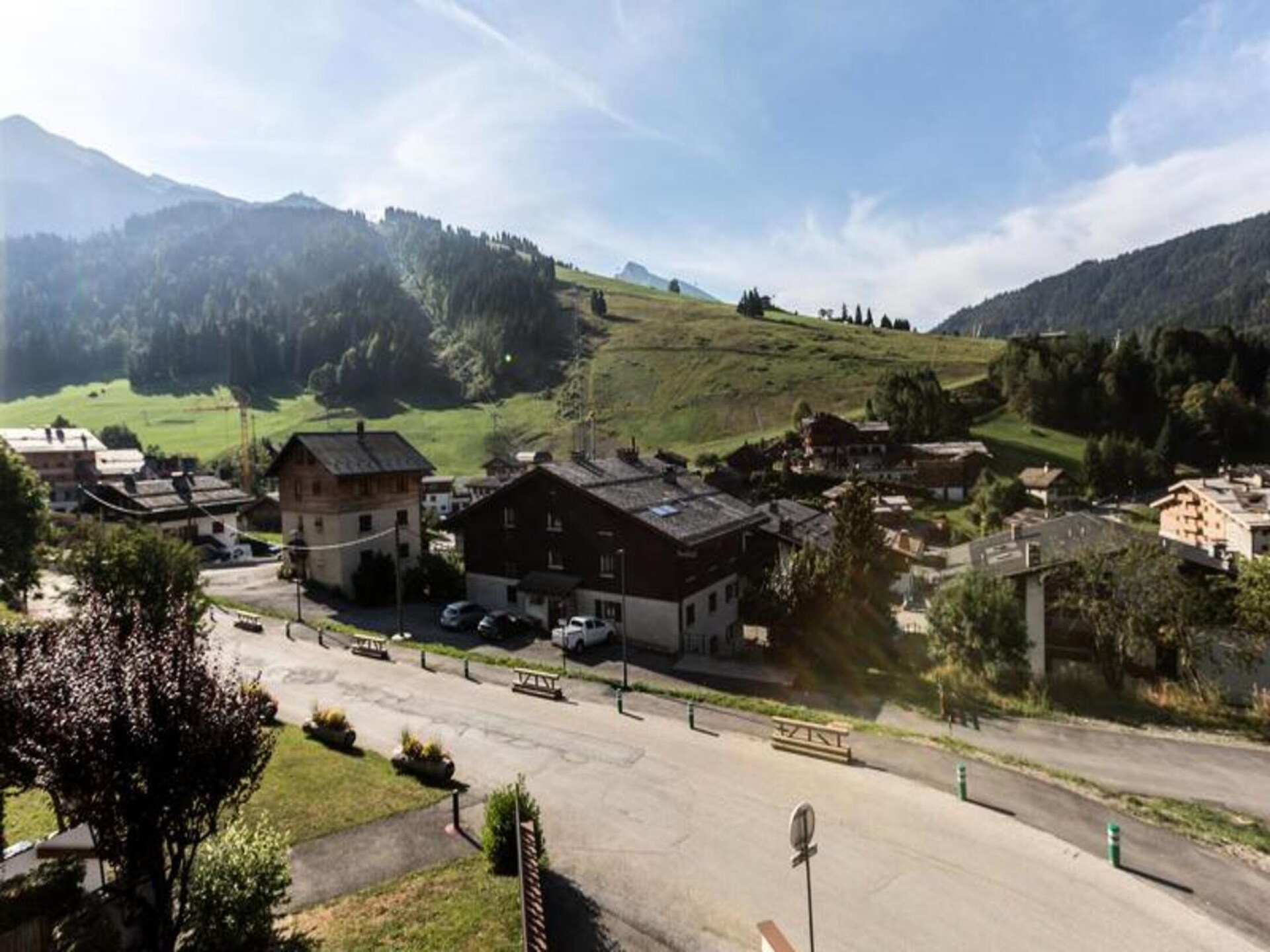 Knusse studio voor 4 aan de voet van de Aravis met zuidbalkon - foto 9