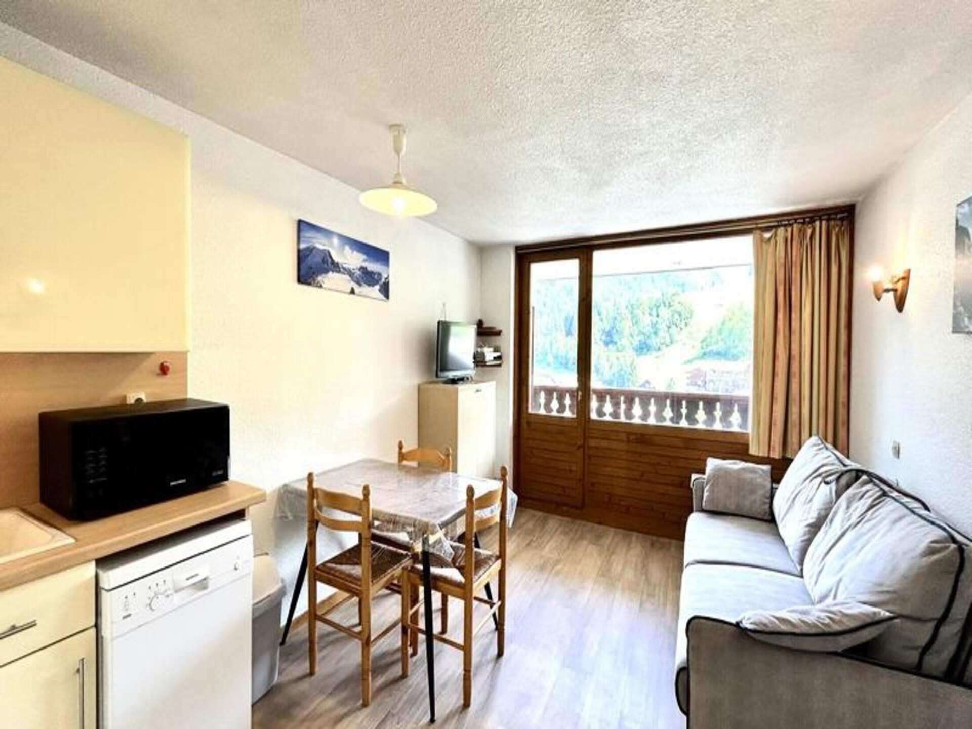 Knusse studio voor 4 aan de voet van de Aravis met zuidbalkon - foto 14