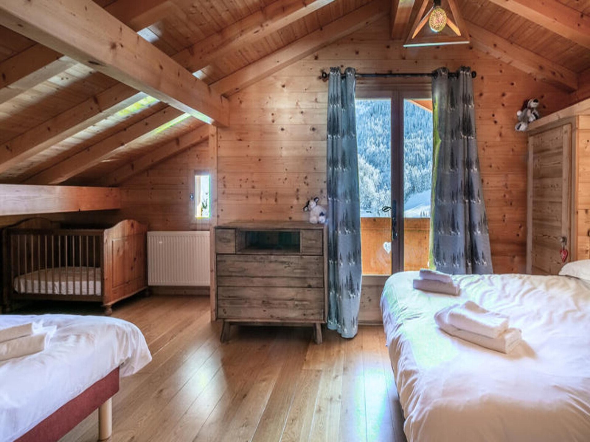 Ruim chalet voor 13 personen met sauna en terras nabij de pistes in La Clusaz - foto 19