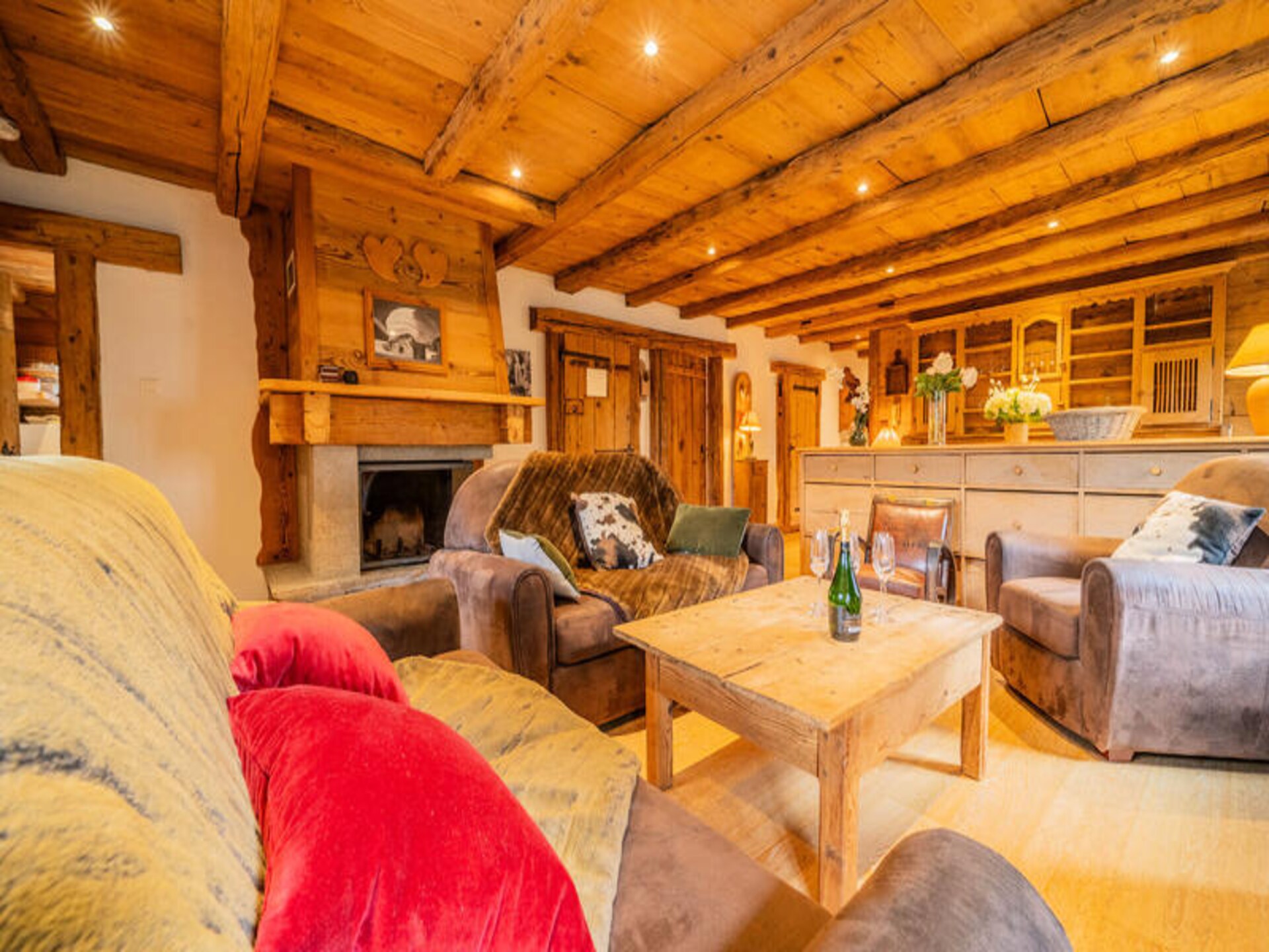 Ruim appartement voor 10 personen in het hart van La Clusaz, vlakbij de piste - foto 6