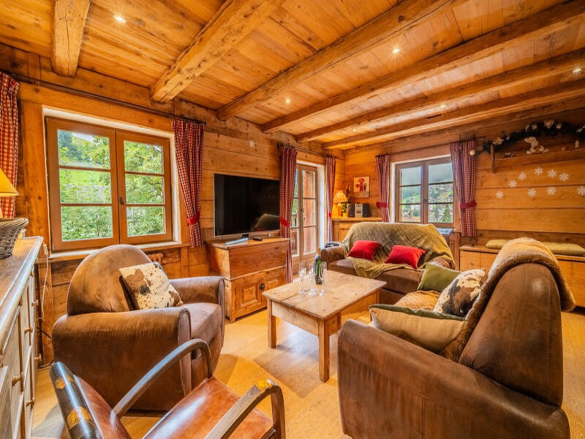 Ruim appartement voor 10 personen in het hart van La Clusaz, vlakbij de piste - foto 8