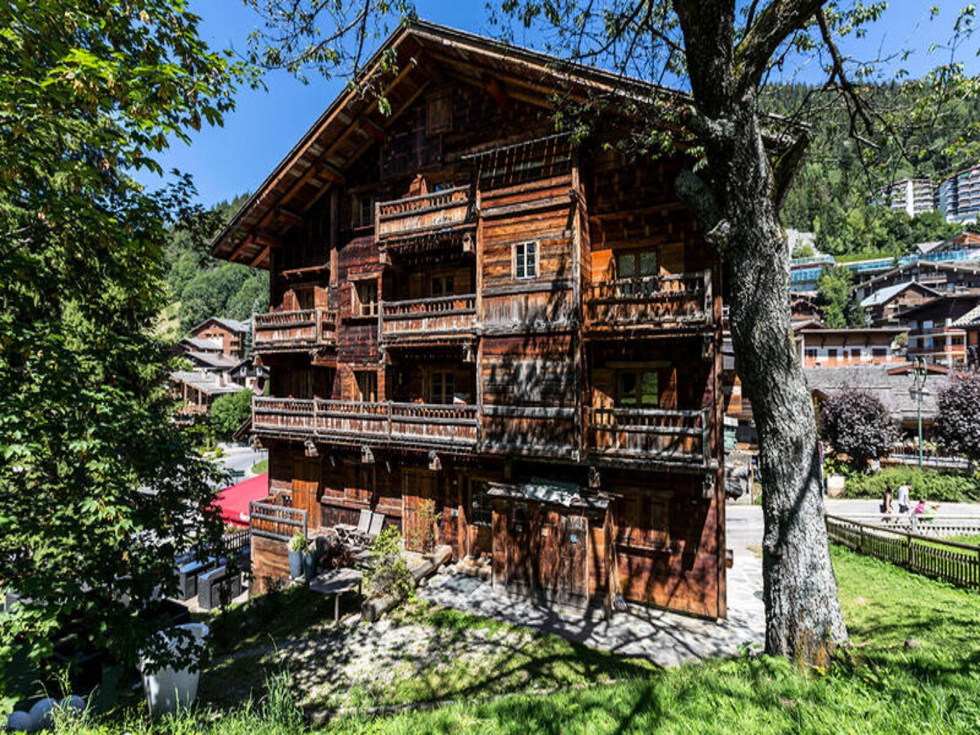 Authentiek 6-kamer appartement voor 10 personen in het hart van La Clusaz - foto 4