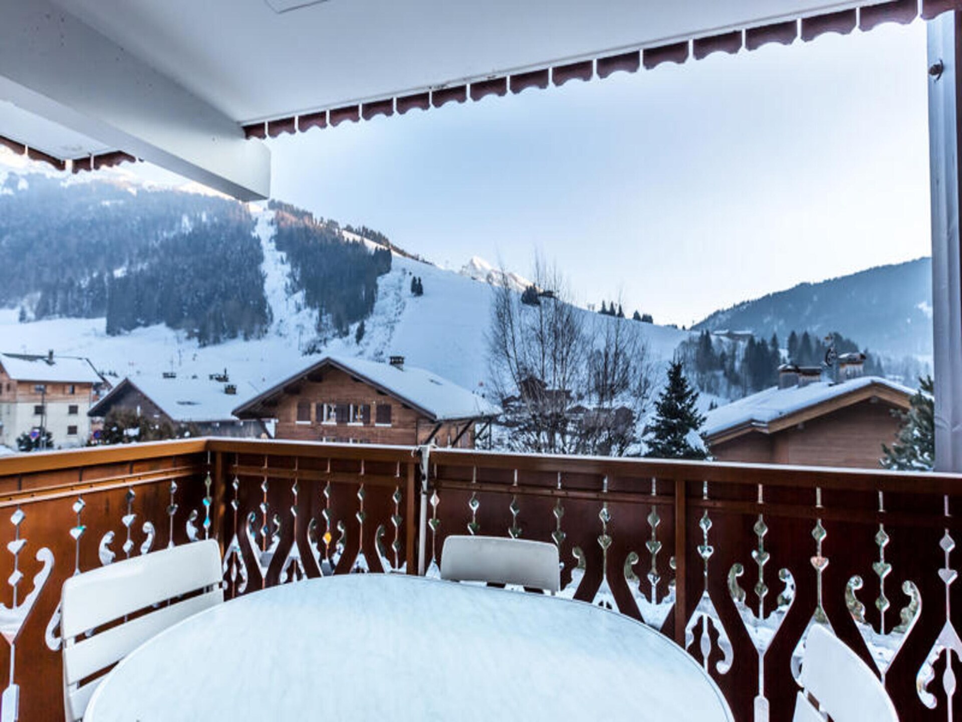 Zonnig studio-appartement op 250m van de piste in La Clusaz - foto 7