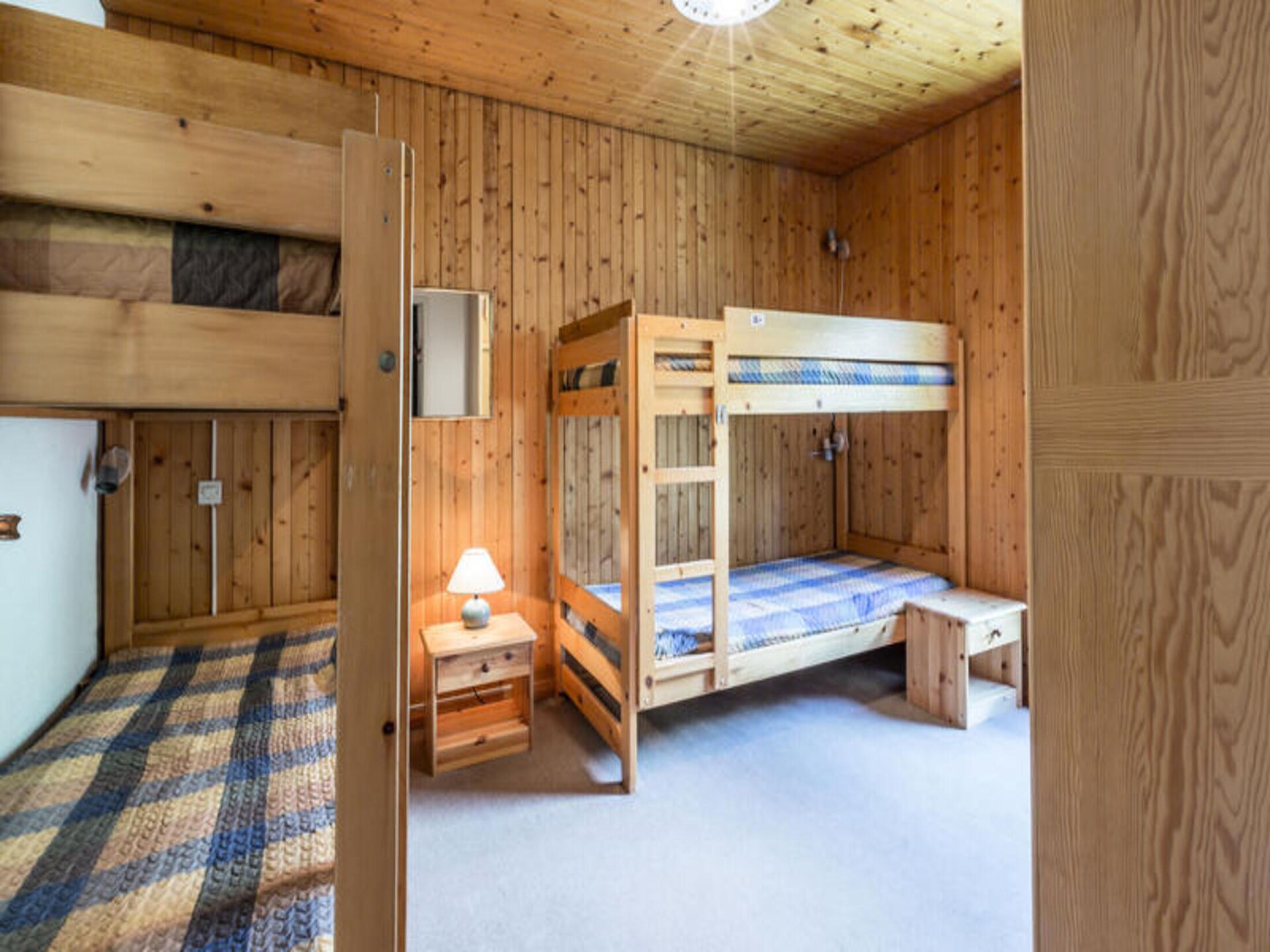 Sfeervol 6-persoons appartement in La Clusaz, direct aan de piste - foto 12