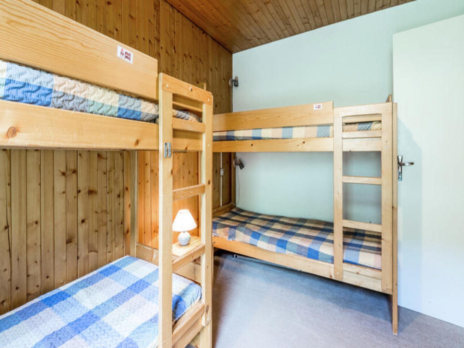 Sfeervol 6-persoons appartement in La Clusaz, direct aan de piste - foto 15