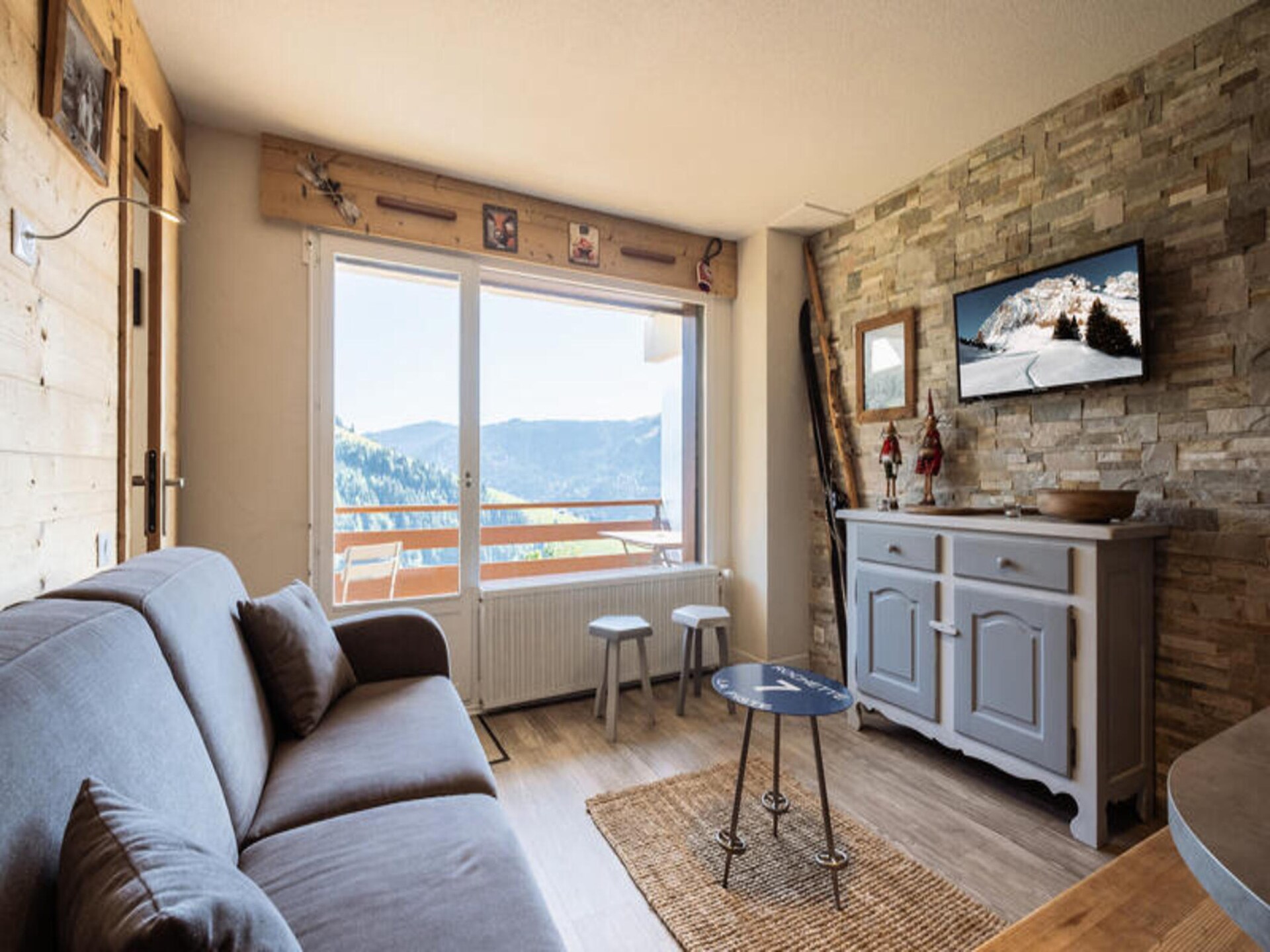 Zonnig studio-appartement voor 6 met uitzicht op de Aravis, La Clusaz - foto 14