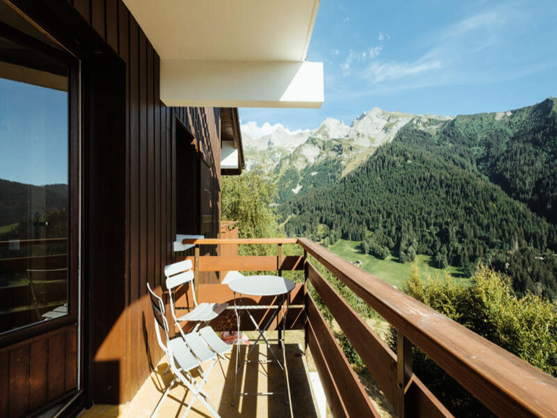 Zonnig studio-appartement voor 6 met uitzicht op de Aravis, La Clusaz - foto 5