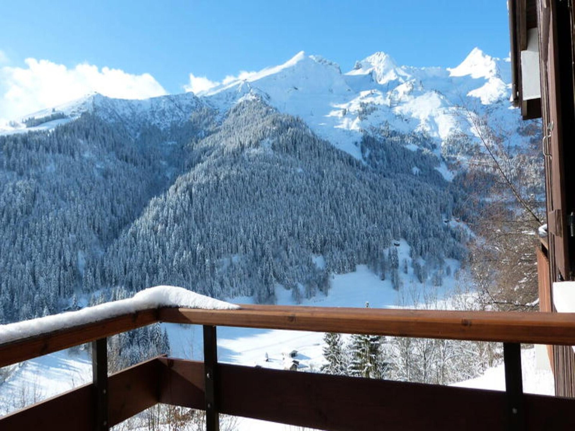 Zonnig studio-appartement voor 6 met uitzicht op de Aravis, La Clusaz - foto 2