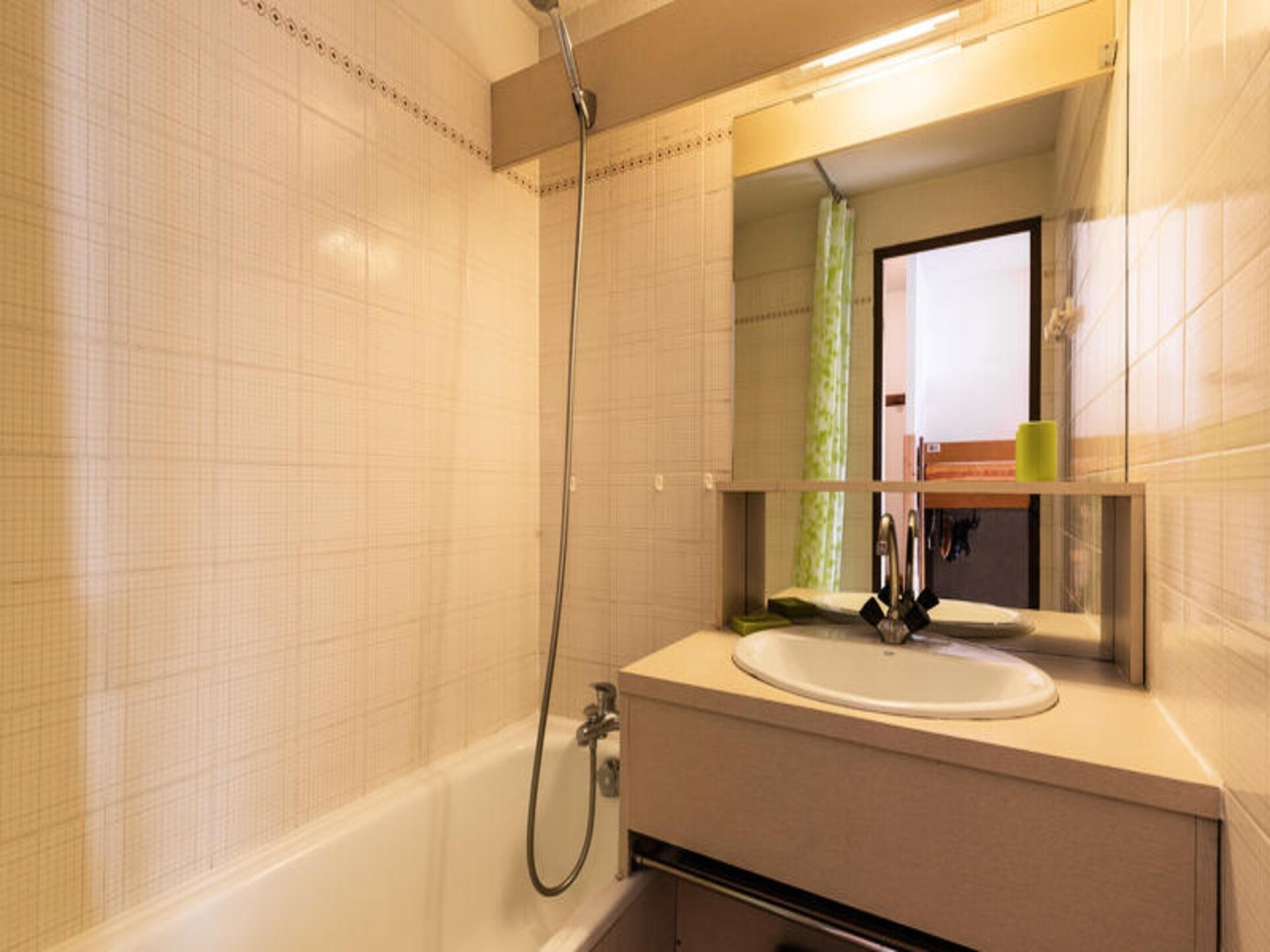Knusse studio voor 5 met balkon en uitzicht, 250m van de piste in La Clusaz - foto 10