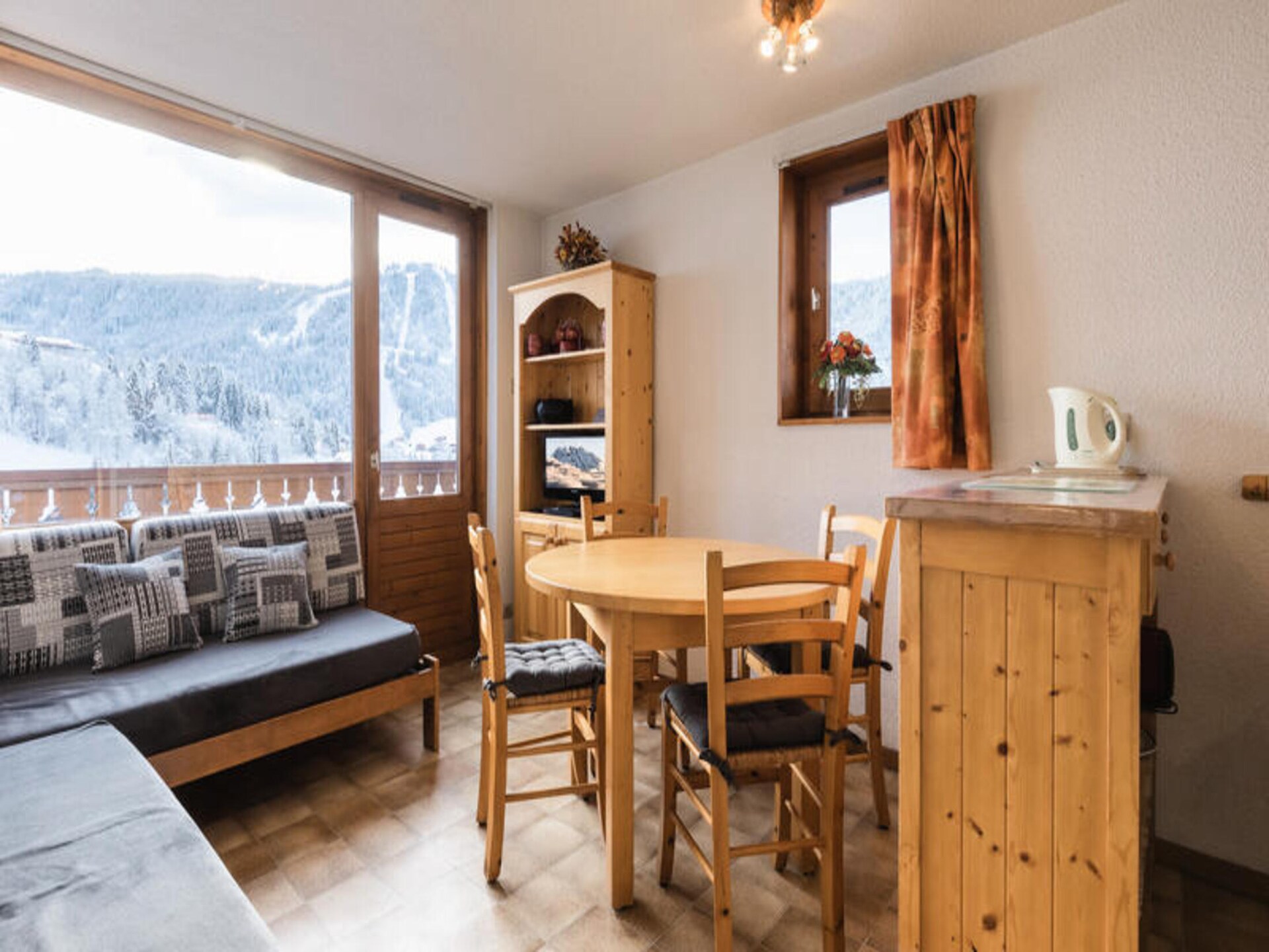 Knusse studio voor 5 met balkon en uitzicht, 250m van de piste in La Clusaz - foto 21
