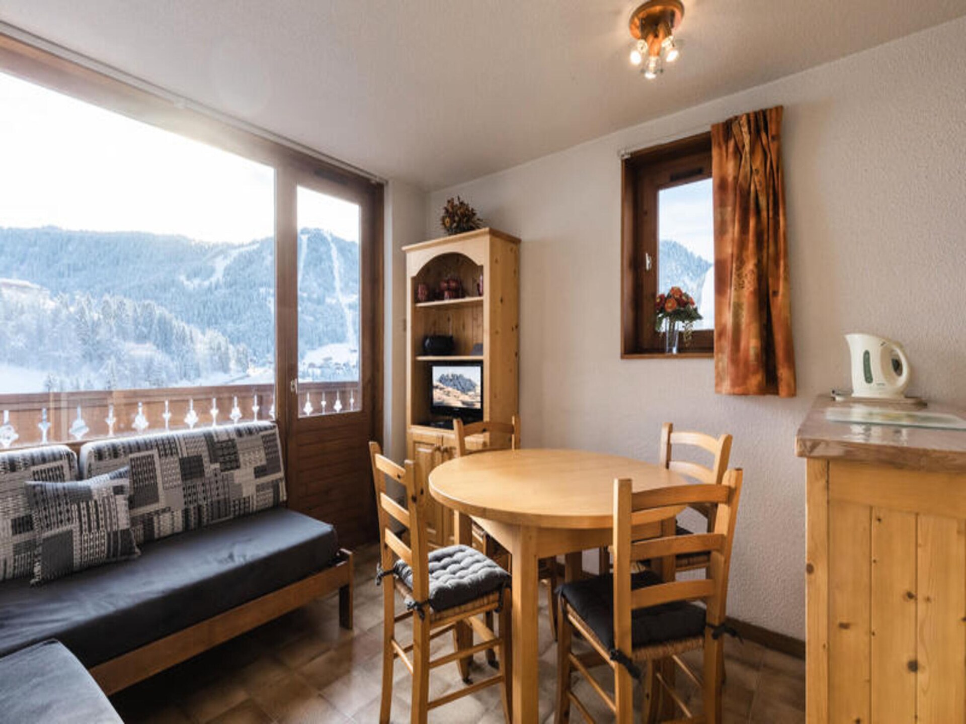 Knusse studio voor 5 met balkon en uitzicht, 250m van de piste in La Clusaz - foto 15