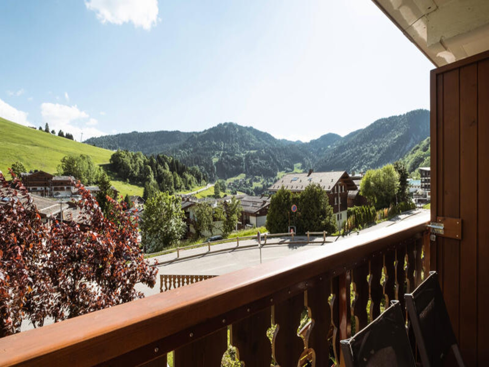 Zonnig studio-appartement in La Clusaz met balkon en uitzicht op de piste - foto 17