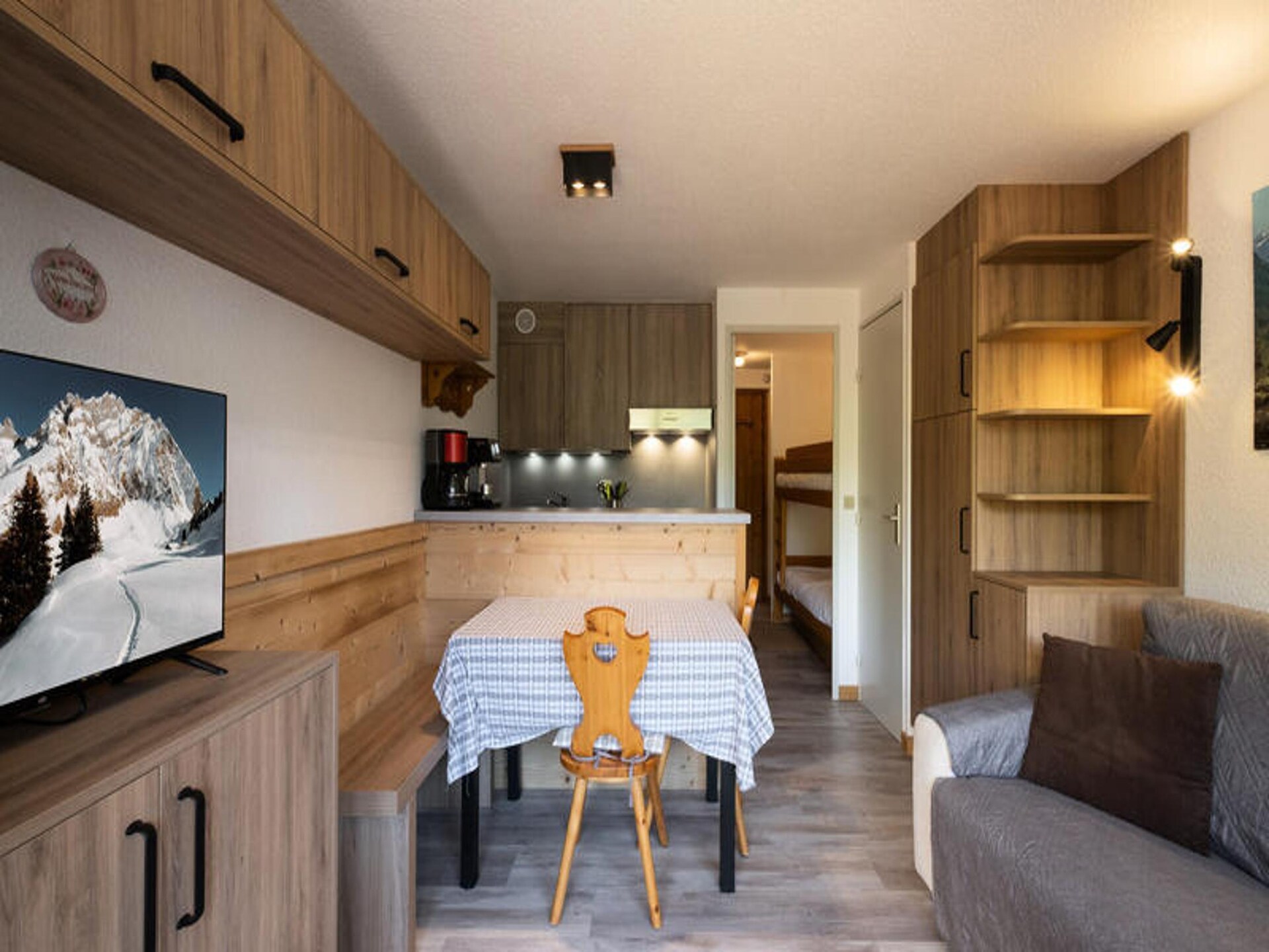 Zonnig studio-appartement in La Clusaz met balkon en uitzicht op de piste - foto 19