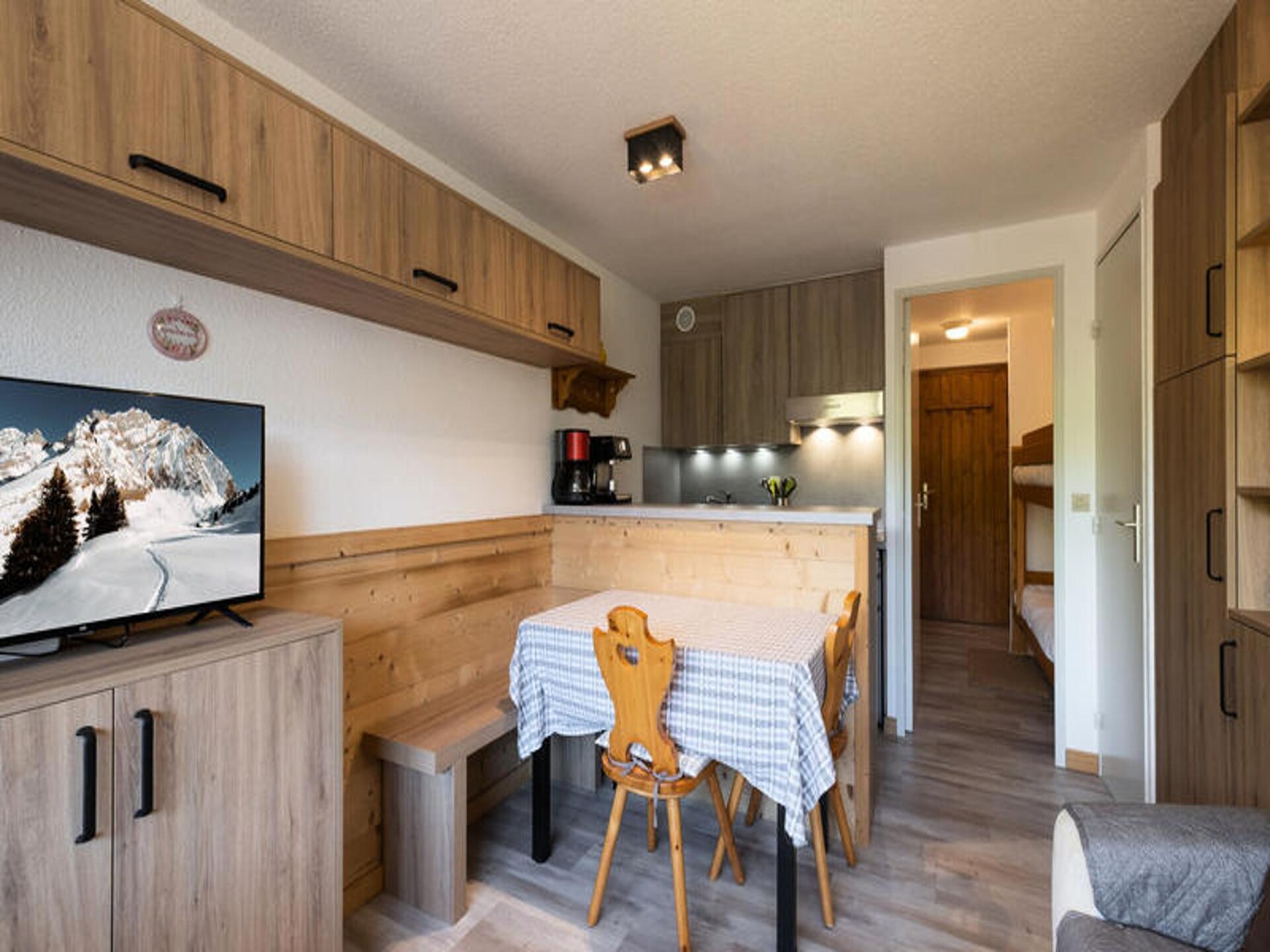 Zonnig studio-appartement in La Clusaz met balkon en uitzicht op de piste - foto 27