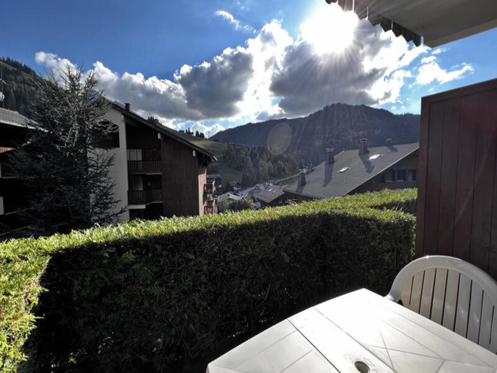 Knus appartement op de bergflank met vrij uitzicht op de pistes - foto 14
