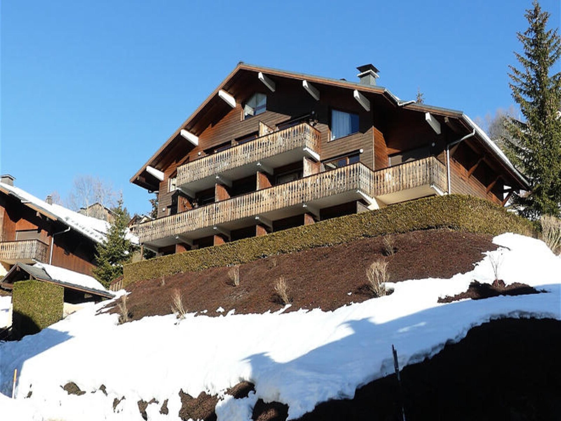 Knus appartement op de bergflank met vrij uitzicht op de pistes - foto 2