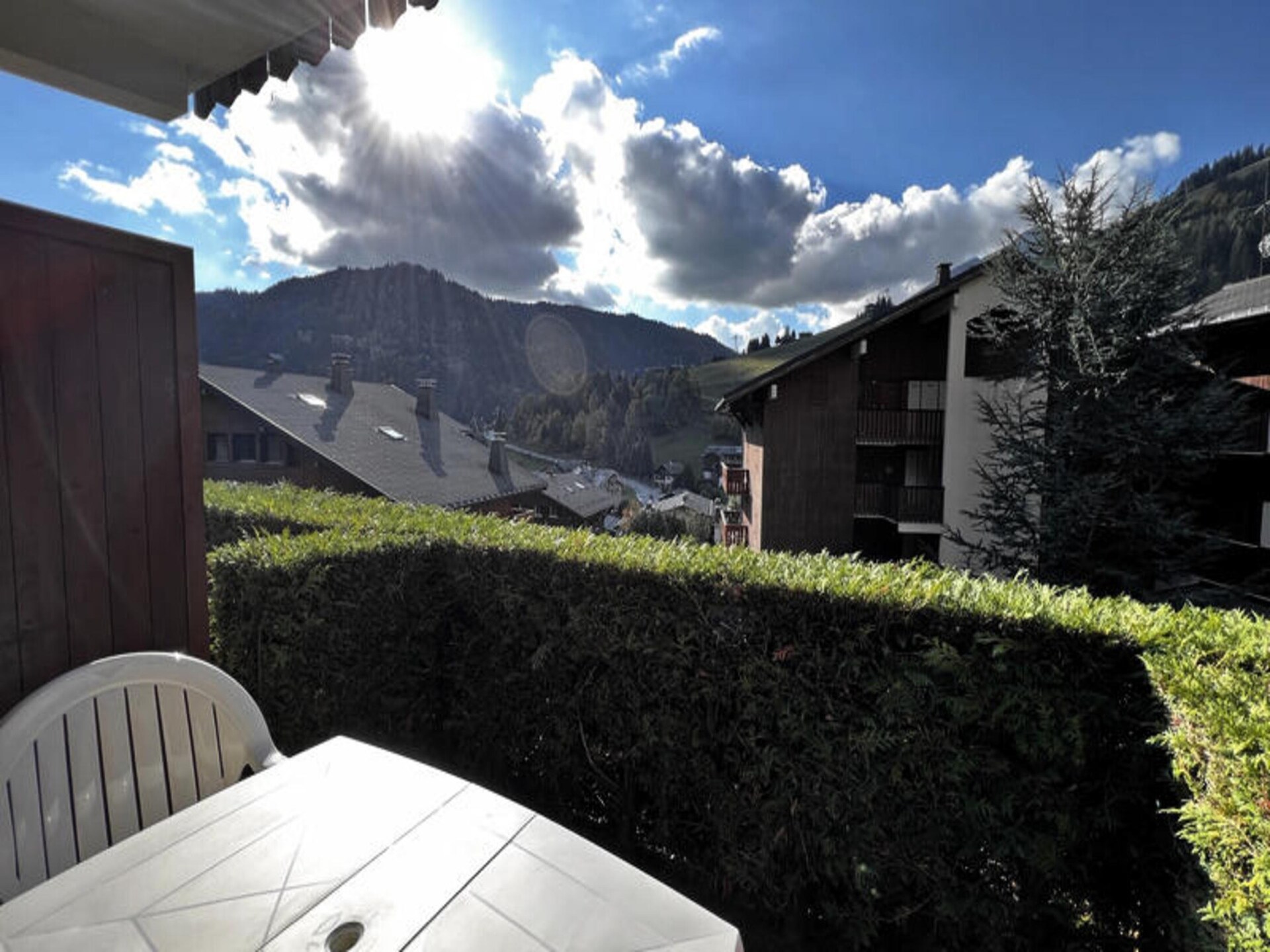 Knus appartement op de bergflank met vrij uitzicht op de pistes - foto 13
