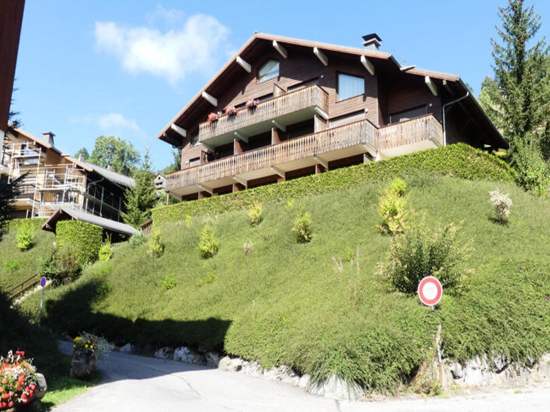 Knus appartement op de bergflank met vrij uitzicht op de pistes - foto 18