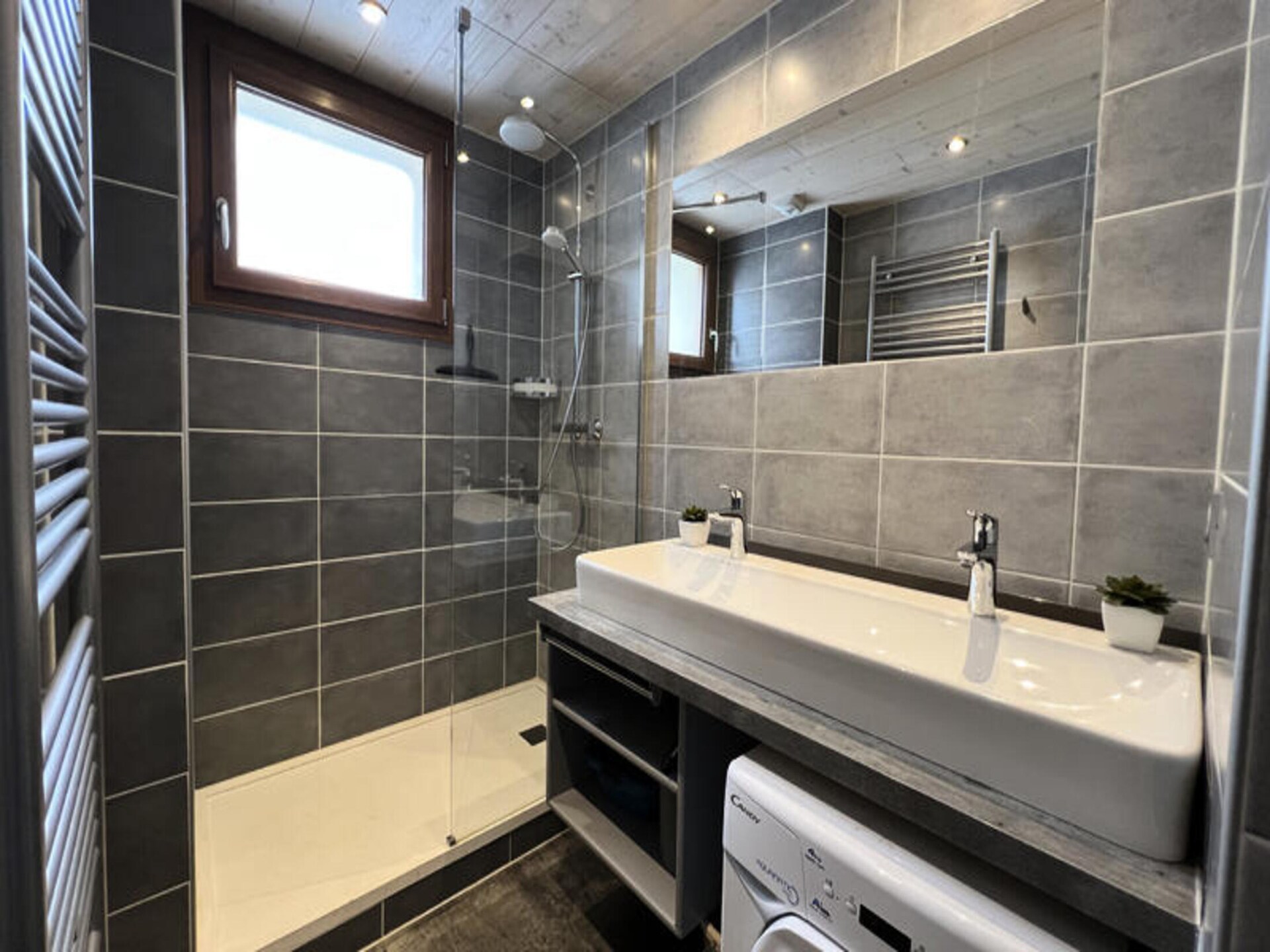 Ruim 8-persoons appartement op 100 meter van de piste in La Clusaz - foto 16