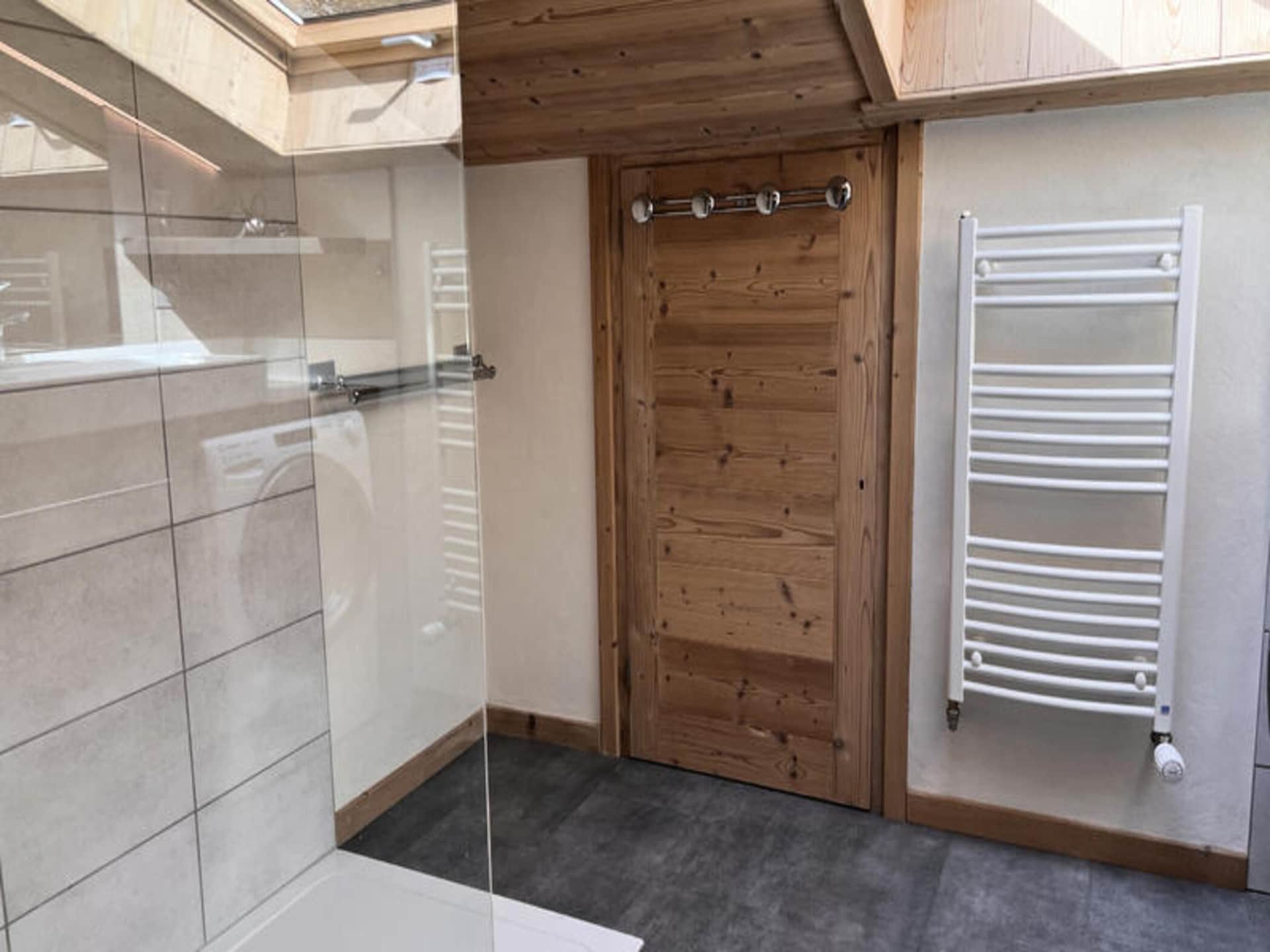 Gerenoveerd 8-persoons appartement op 100m van de piste in La Clusaz - foto 30