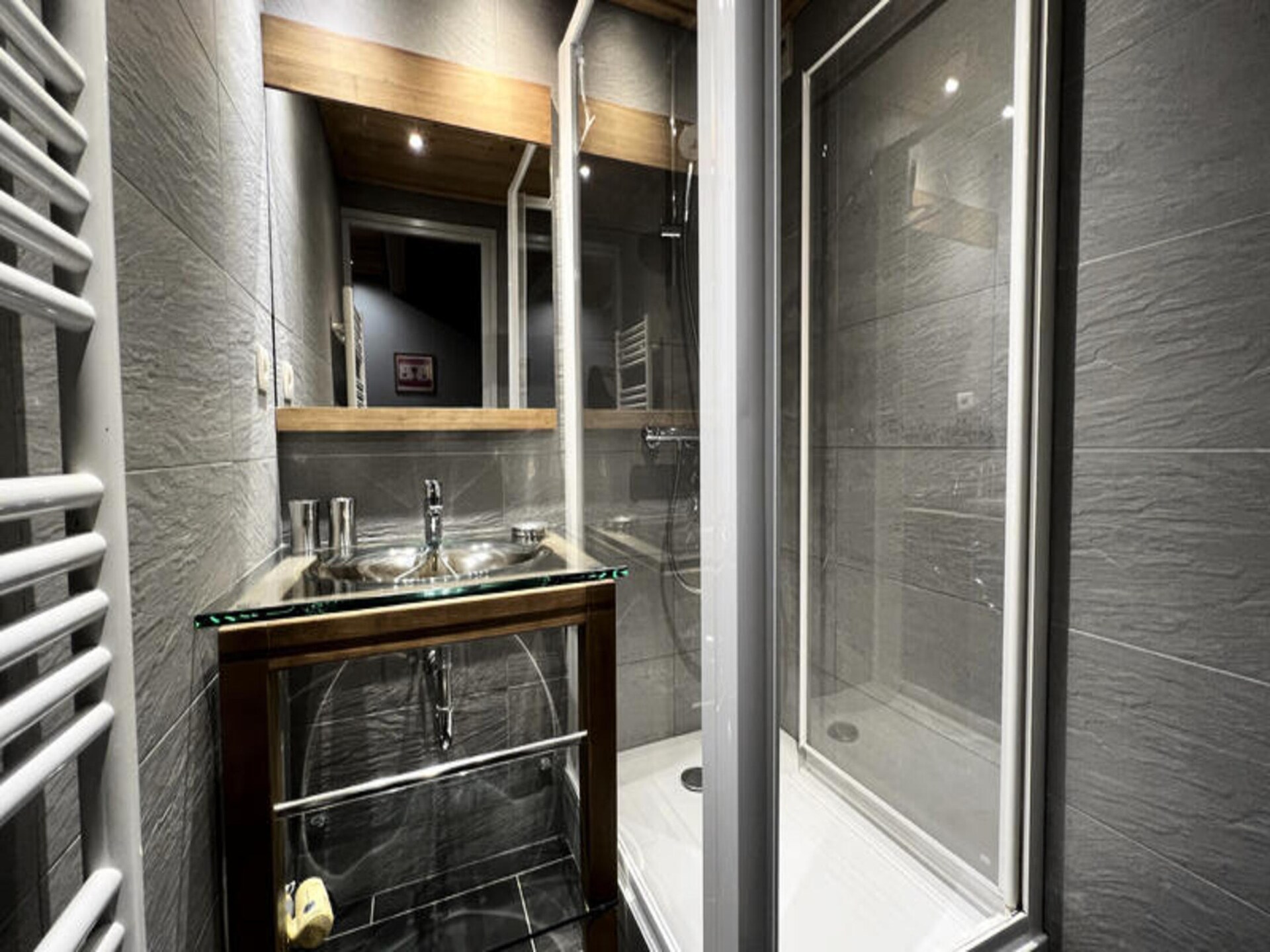 Gerenoveerd studio-appartement met balkon en uitzicht op de pistes in La Clusaz - foto 10