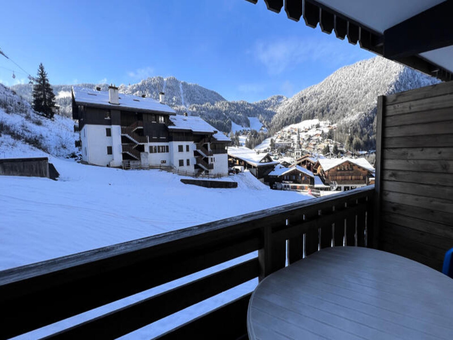 Gerenoveerd studio-appartement met balkon en uitzicht op de pistes in La Clusaz - foto 19
