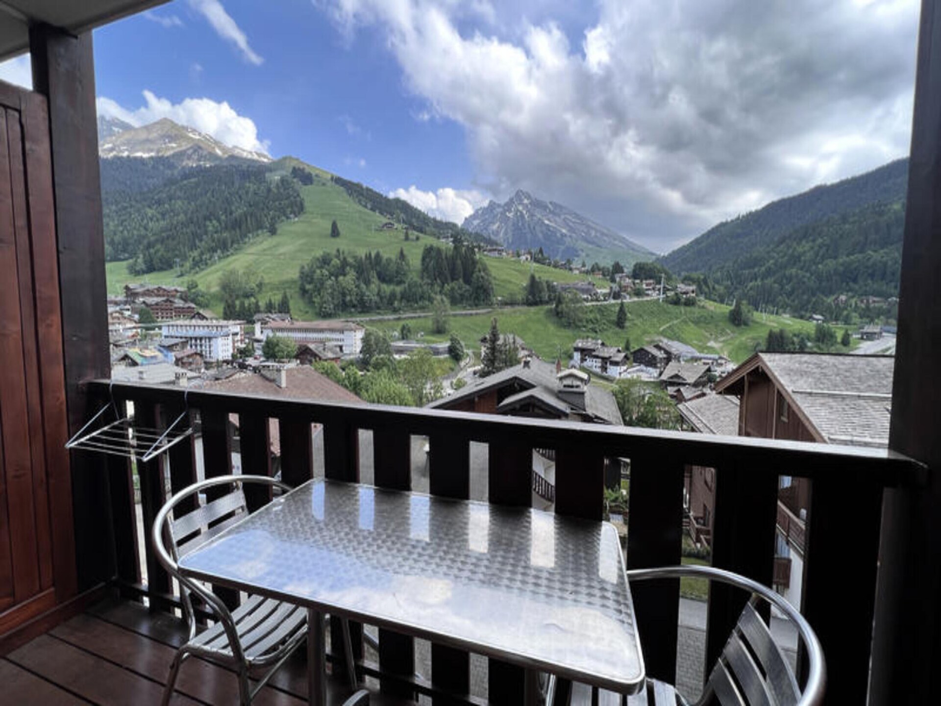 Knusse studio voor 4 op de piste in La Clusaz met zuidbalkon - foto 9